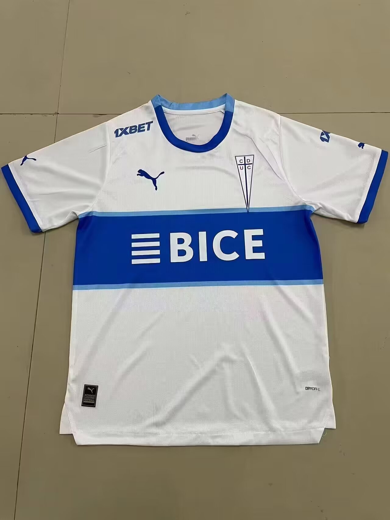 24-25 Universidad Catolica Home Soccer Jerseys Yupoo