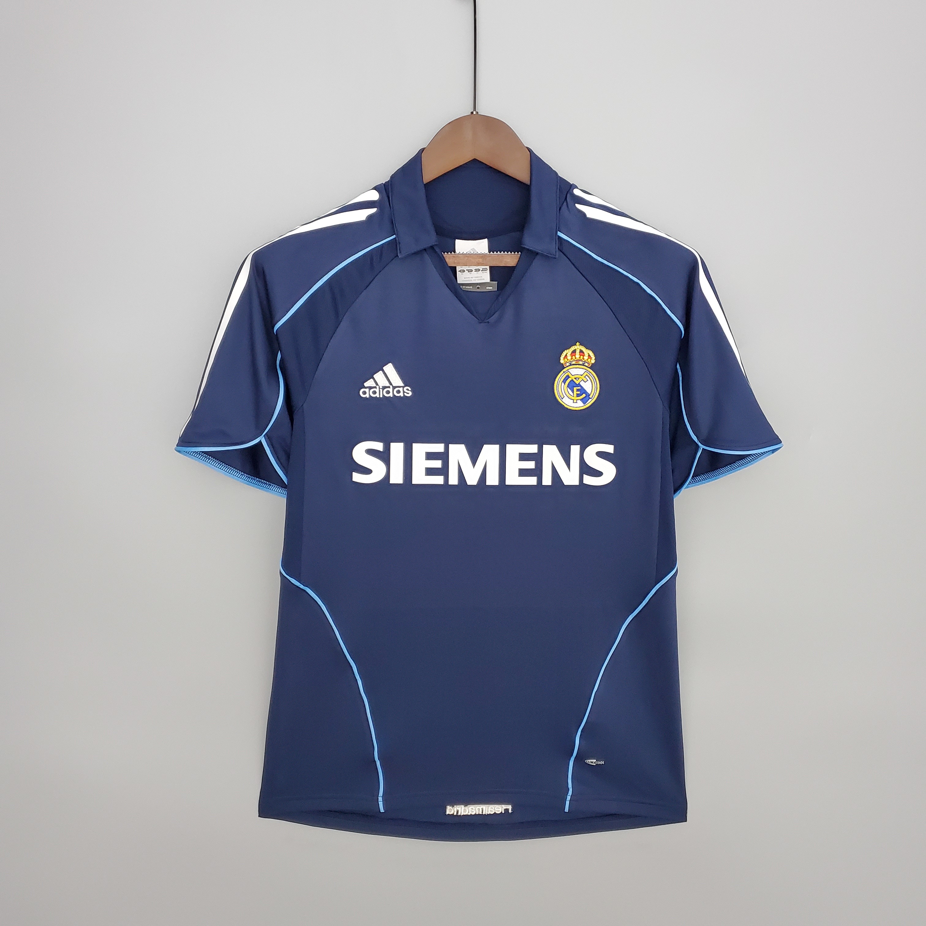 2005-06 Real Madrid Away Retro Soccer Jerseys Yupoo
