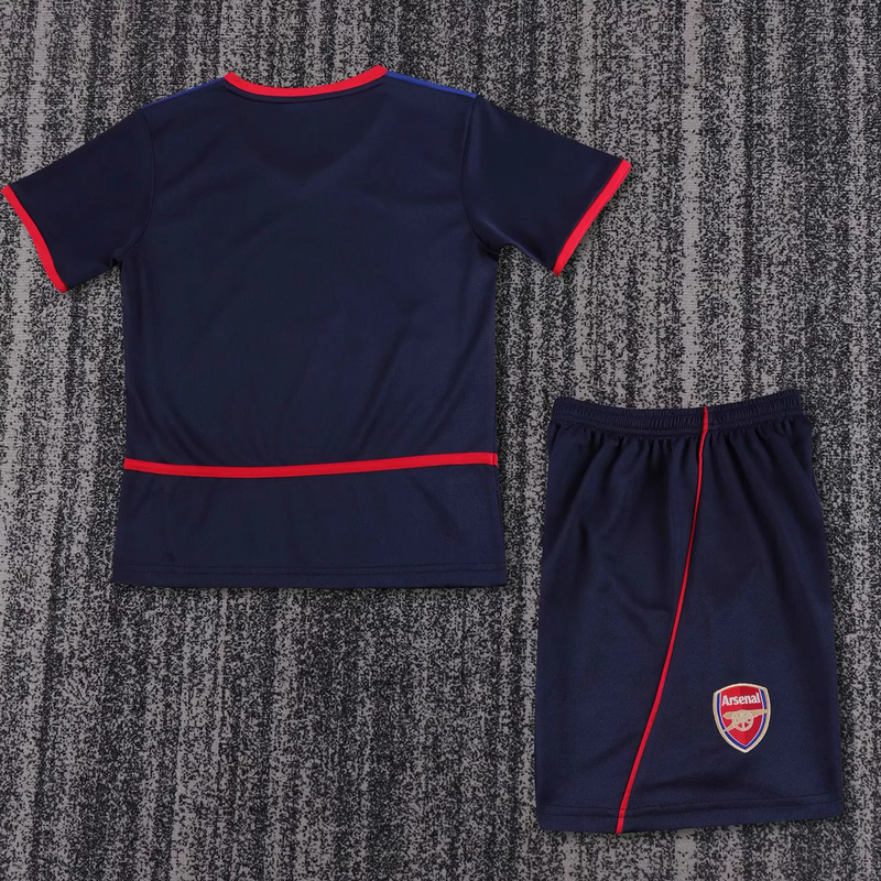 02-04 Arsenal Away Retro Kid Kits Youth Apparels Soccer AAAAJersey Yupoo 2