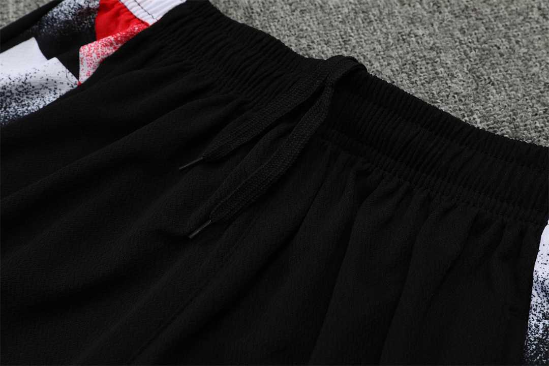 22-23 Manchester United training suit short sleeve kit red black and white color matching 7