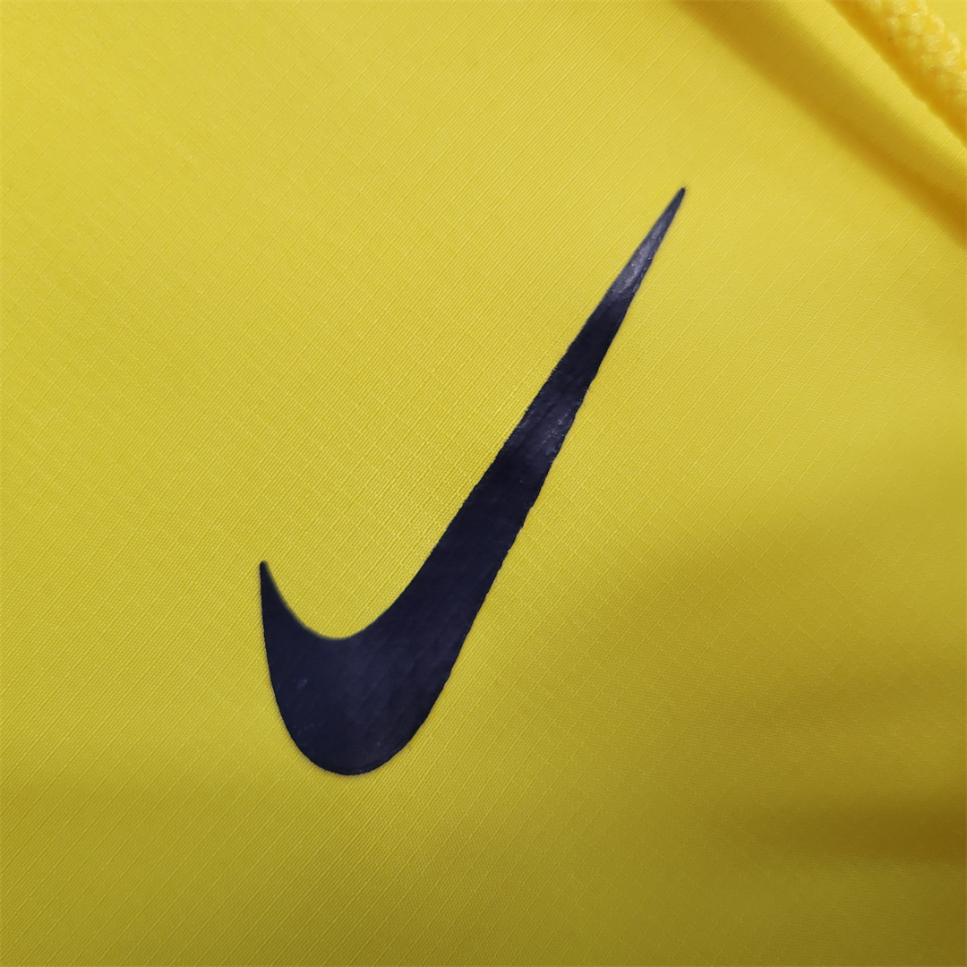 Windbreaker Brazil 4