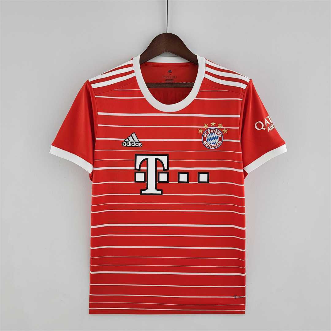 22-23 Bayern home - 7