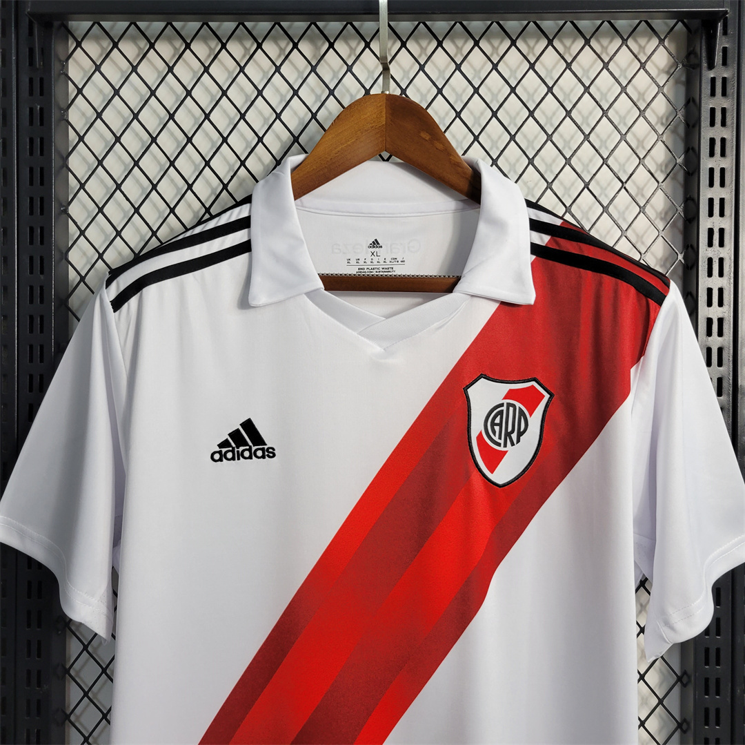 22-23 River Plate home 4