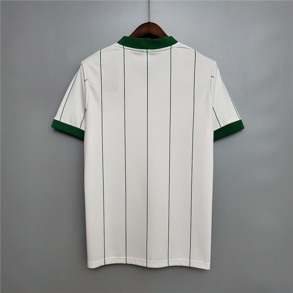 84-86 Celtic away1684417126000 8