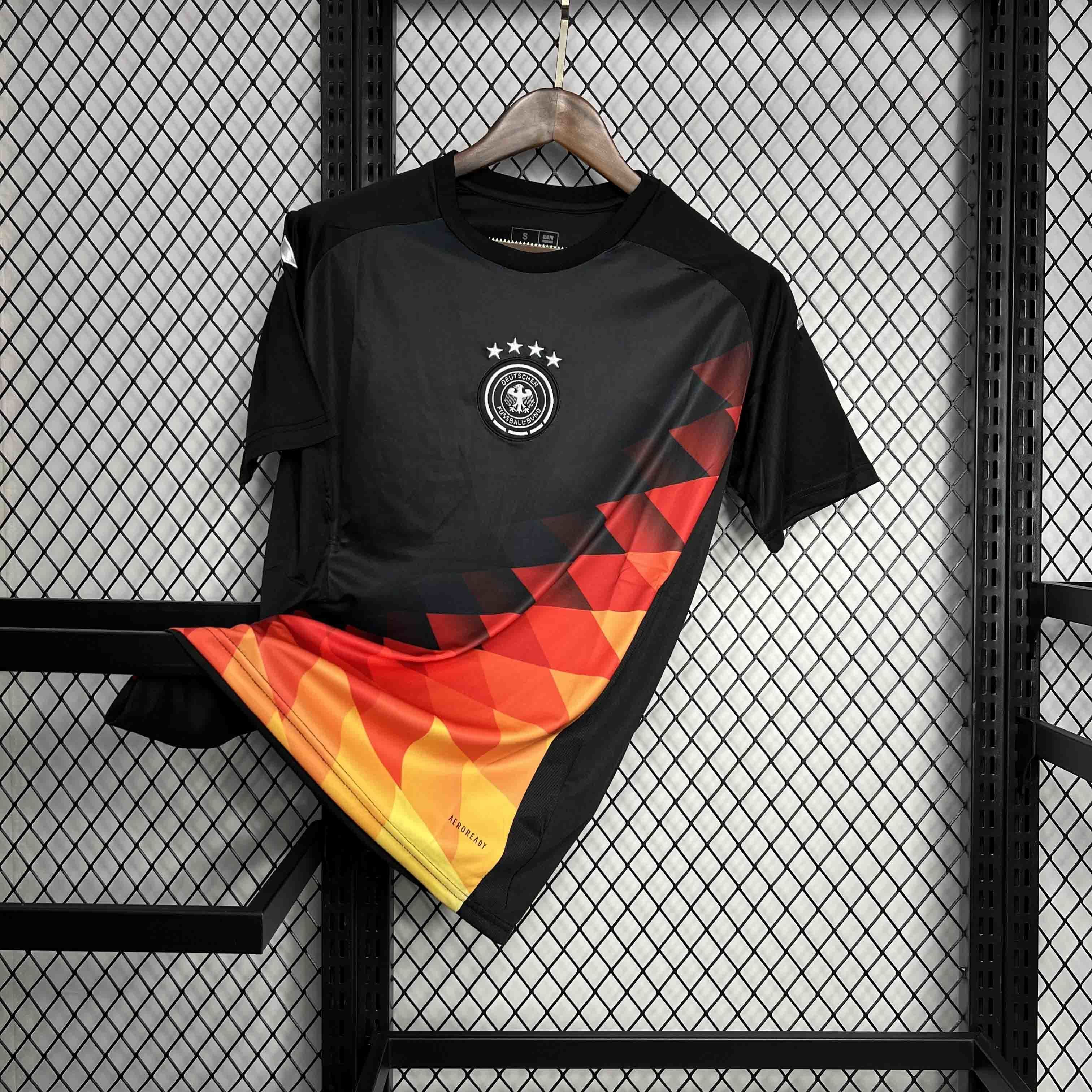 2024 Germany Training Black Kit Soccer Uniform AAAAJersey Dropshiping Yupoo 2