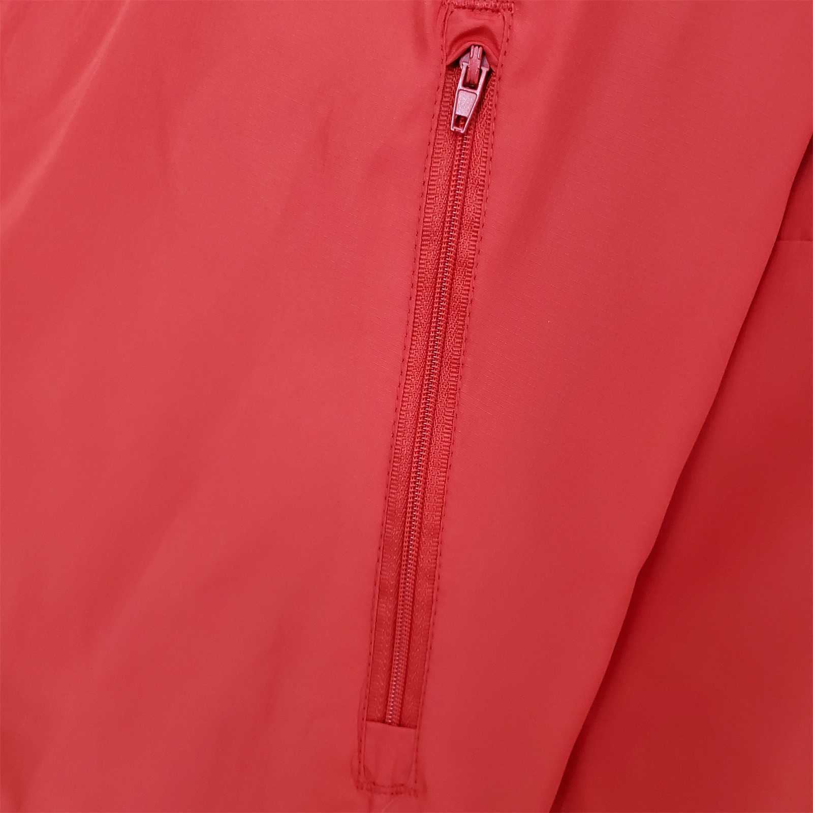 22-23 Manchester United red windbreaker 3
