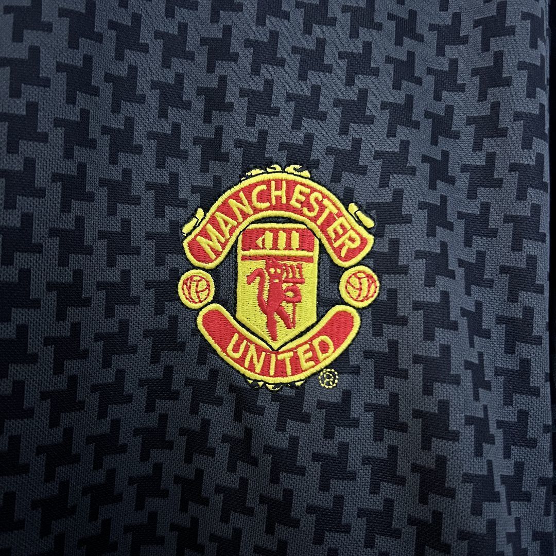 03-05 Manchester United Away Retro Kit Vintage Shirt AAAAJersey Dropship Yupoo 1