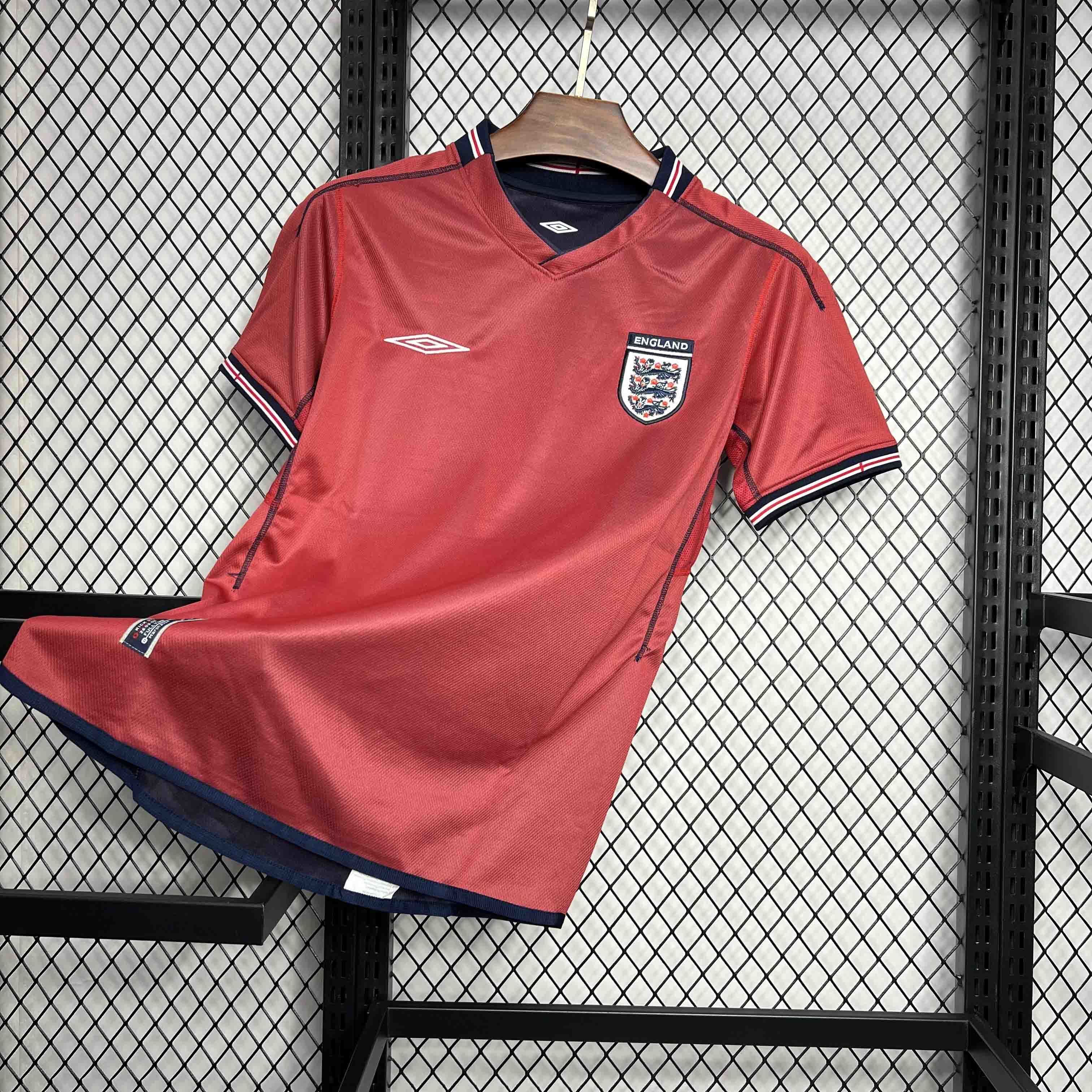 2002 England Away Retro Kit Double-Sided Uniform AAAAJersey Supplier Yupoo 1