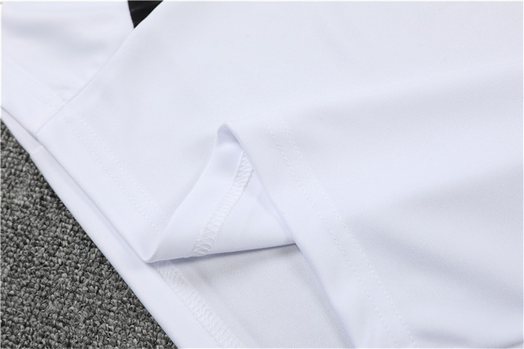 22-23 Bayern Training Kit White 12