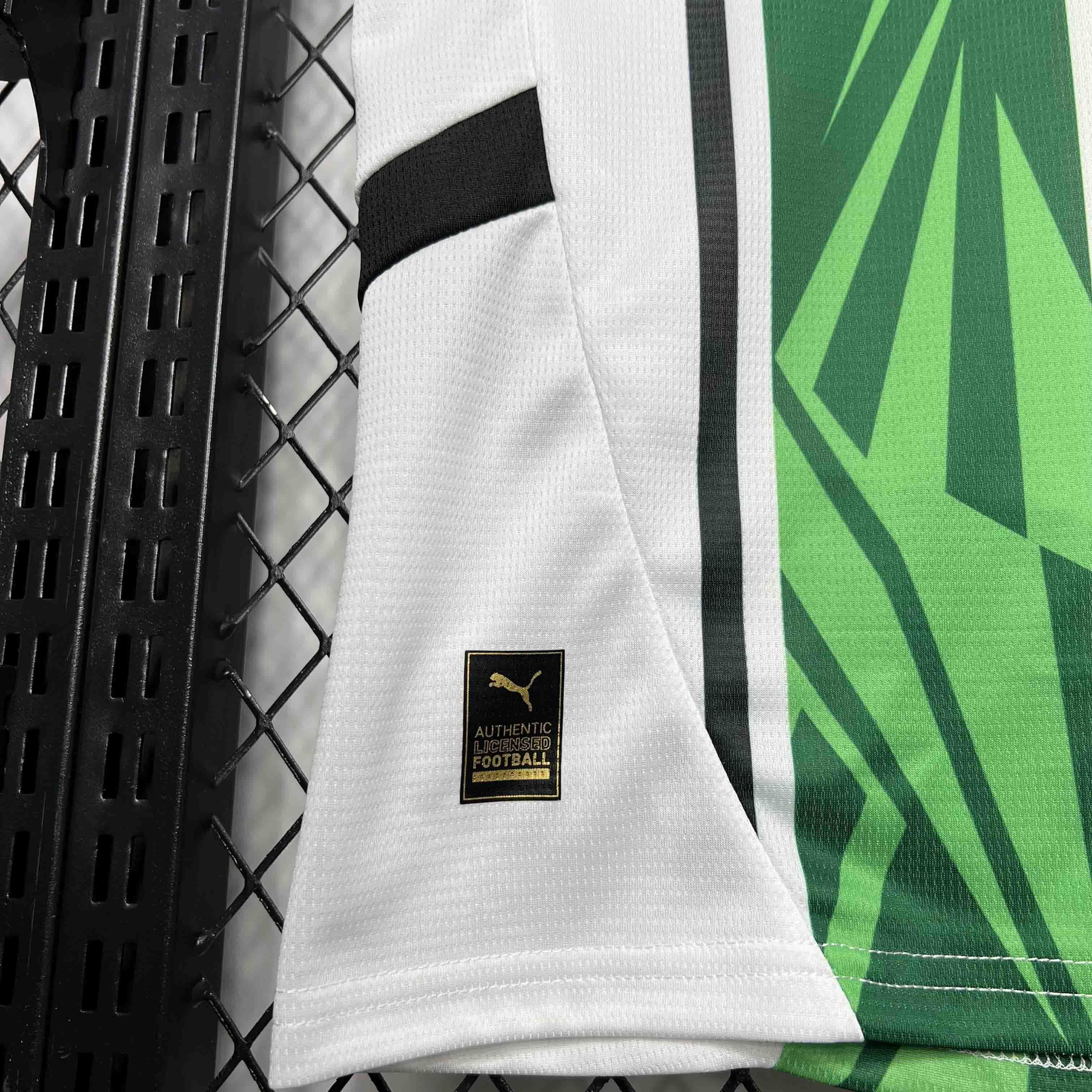 24-25 Borussia Mnchengladbach Home Kit Soccer Uniform AAAAJersey Supplier Yupoo 2