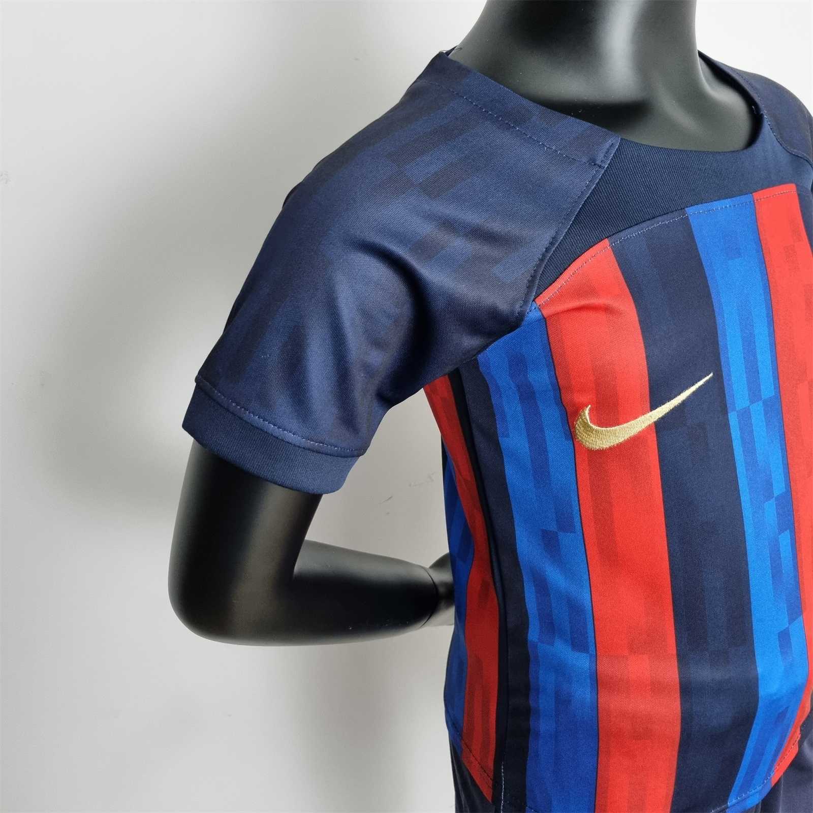 22-23 Barcelona home kids kit 6