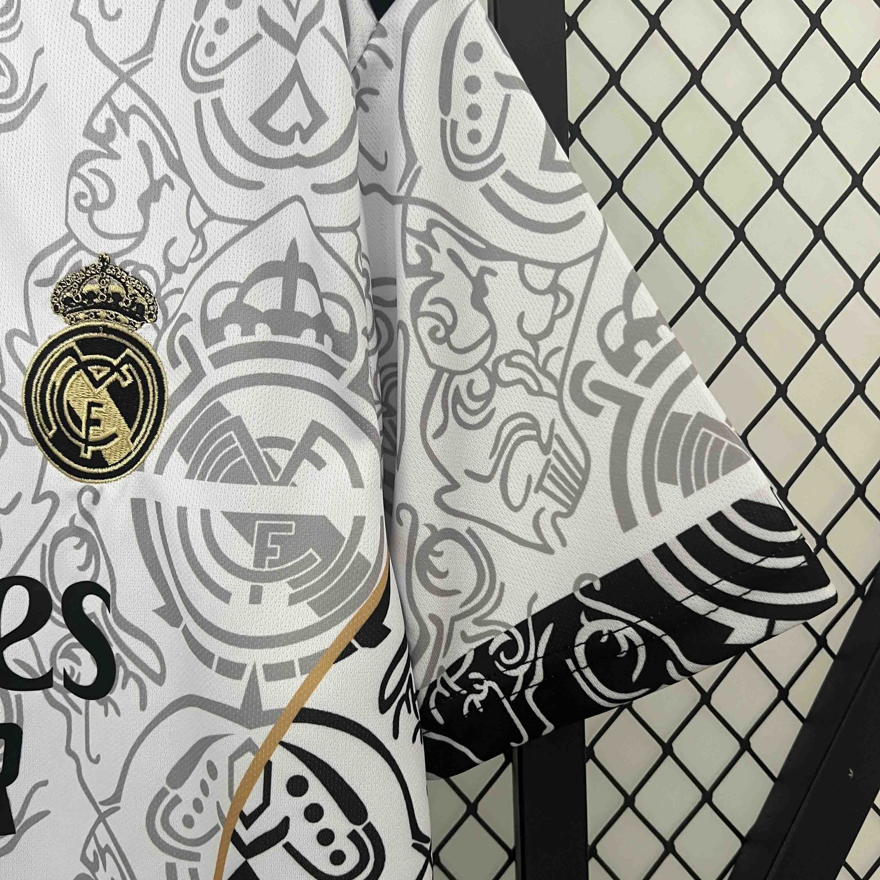 24-25 Real Madrid Multi-Color International White Kit AAAAJerseys Dropshipping Yupoo 1