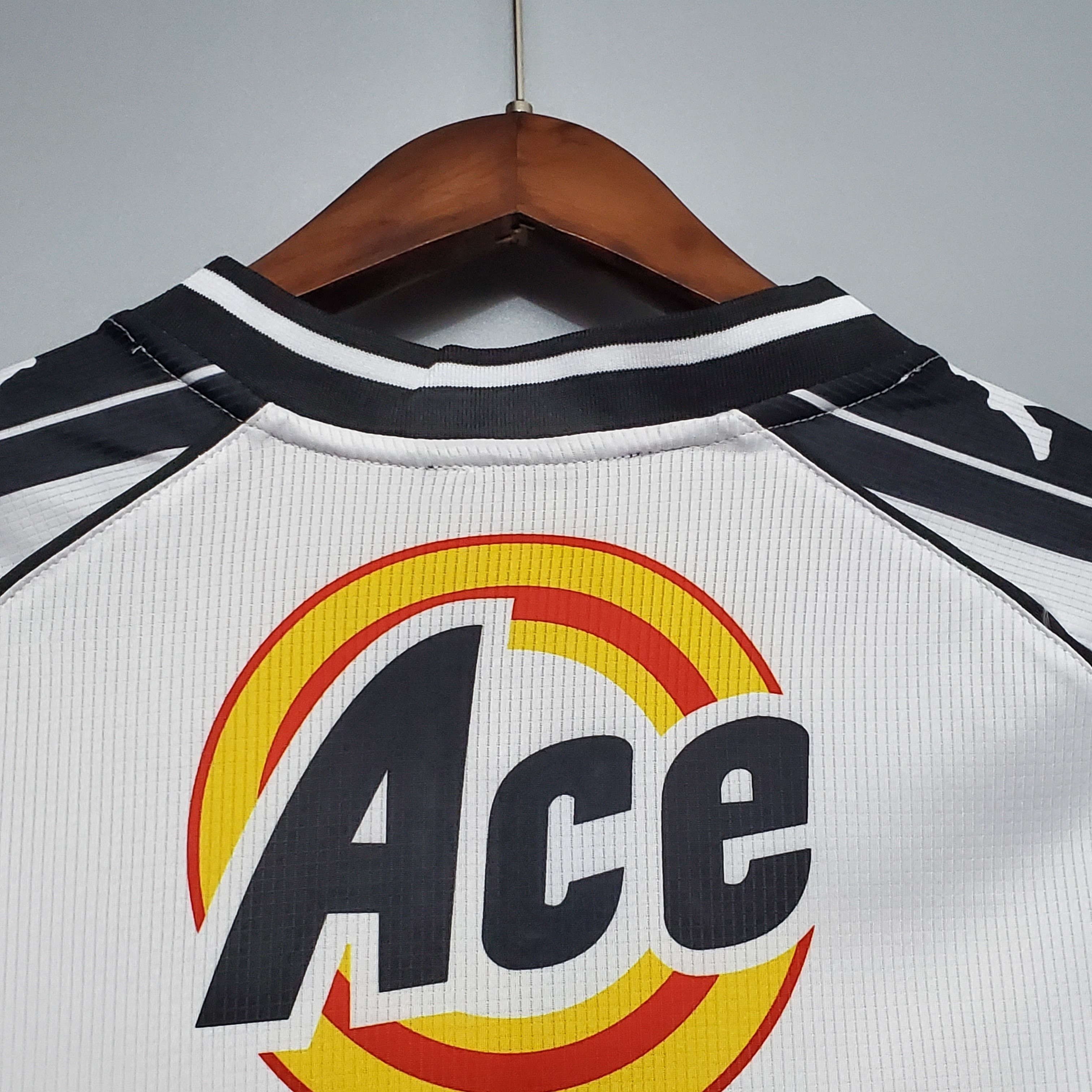 00-01 Vasco da Gama away 2
