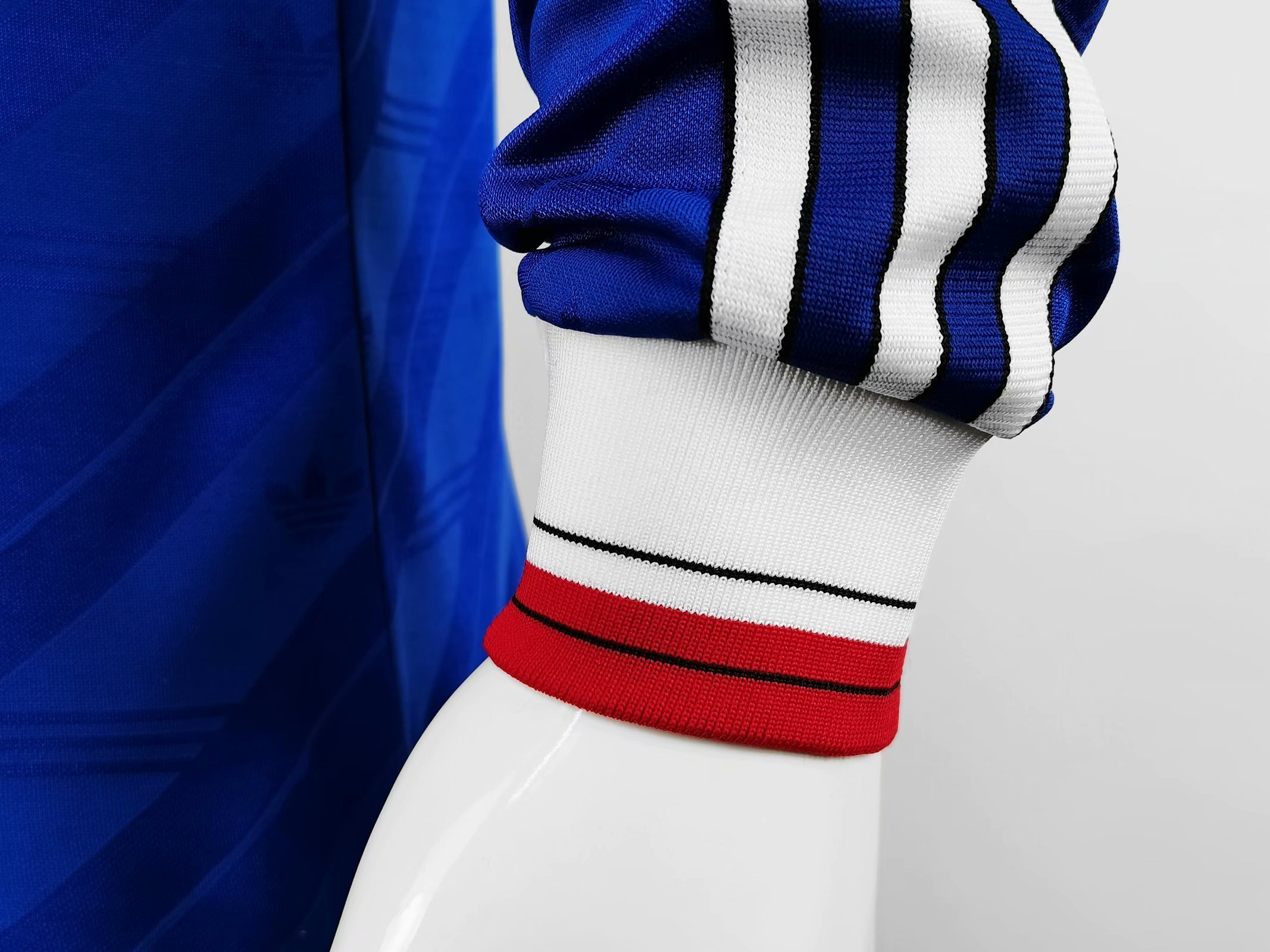86-88 Manchester United away blue long sleeve 7