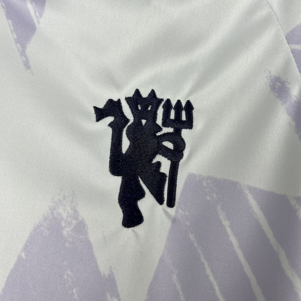 25-26 Manchester United Away Kit Football T-Shirt AAAAJersey Supply Yupoo 5
