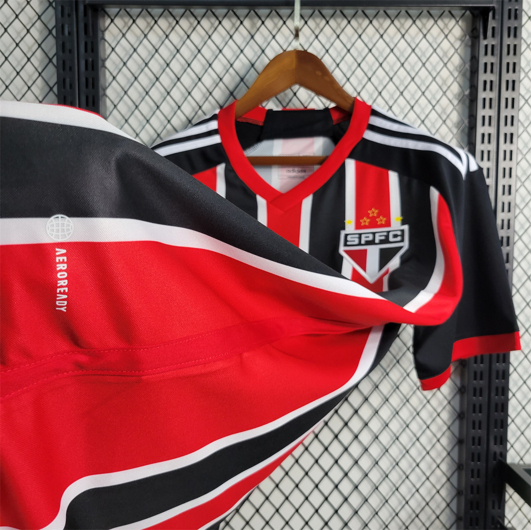 23-24 Sao Paulo away 4