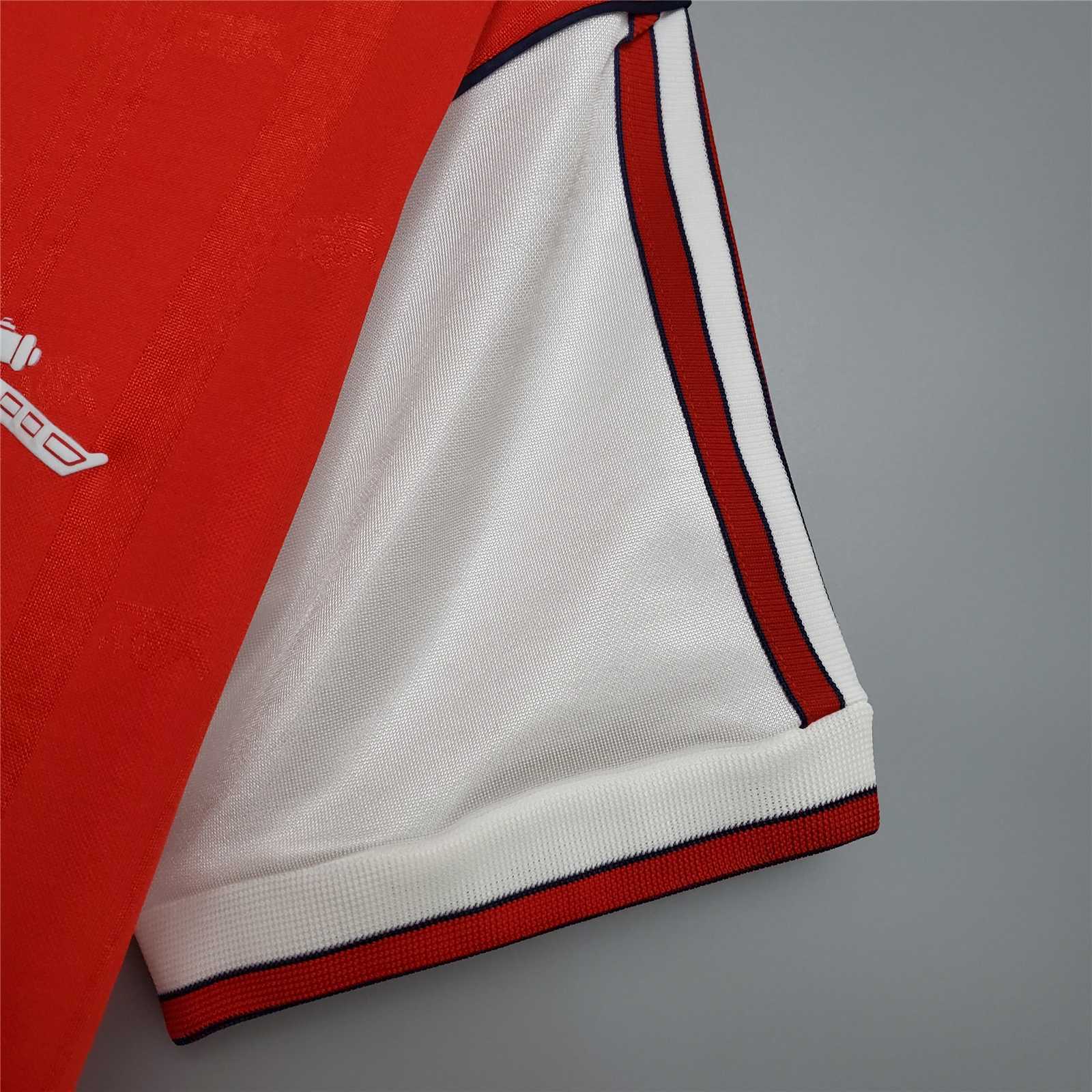 88-90 Arsenal home 1