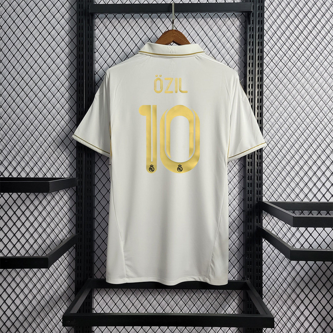 11-12 Real Madrid home 7