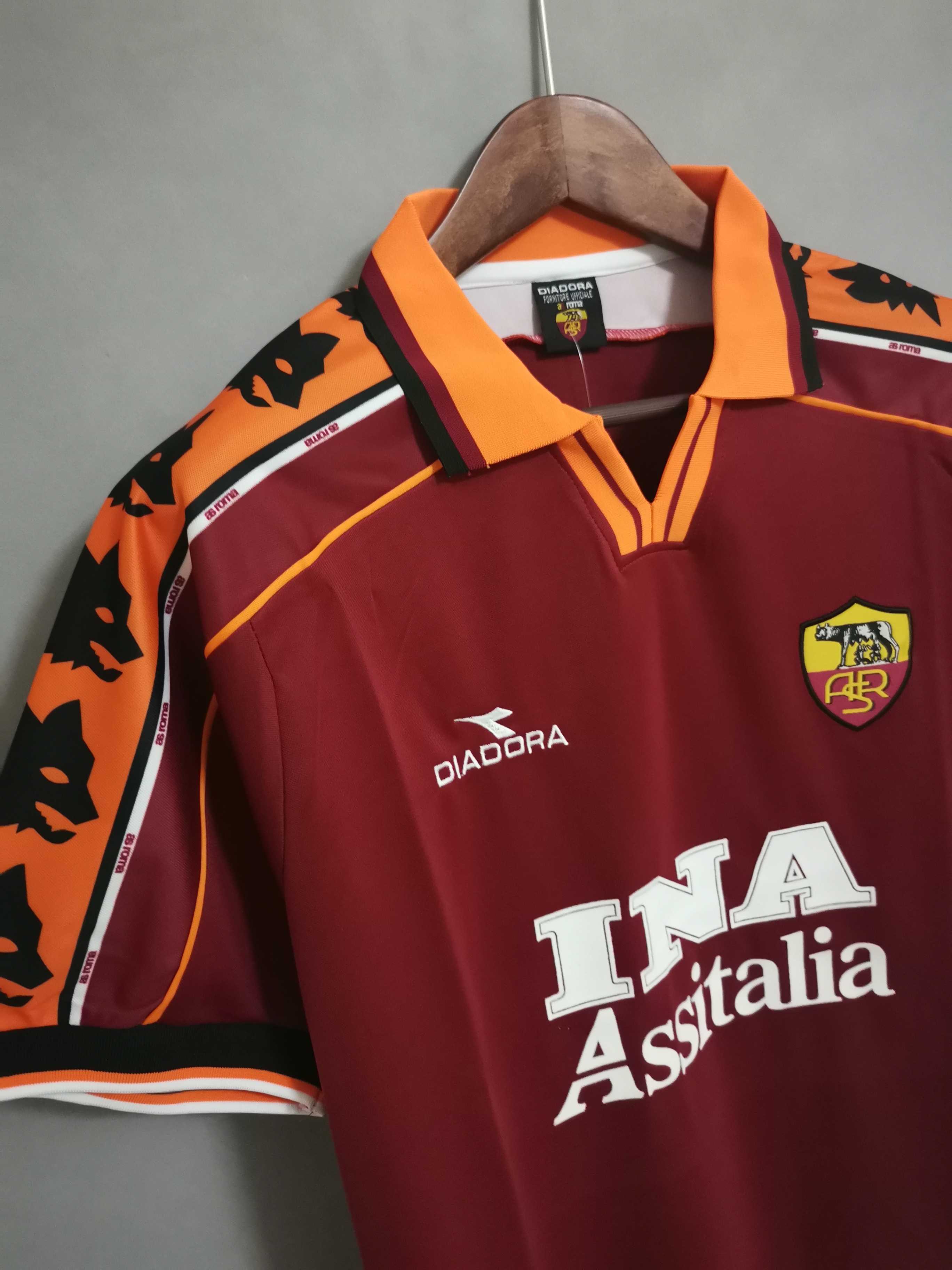 98-99 Roma home 1
