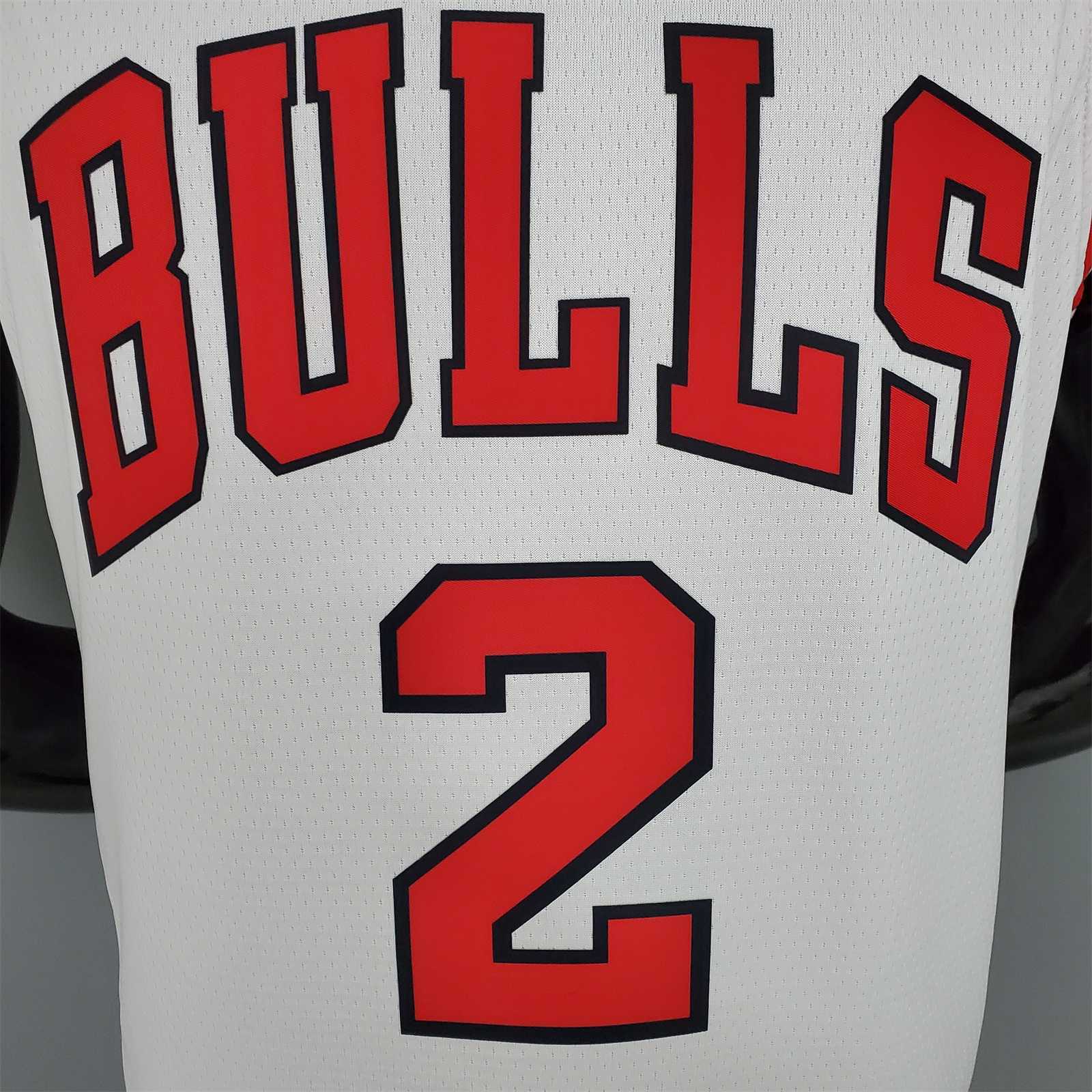 BALL#2 Chicago Bulls white 4