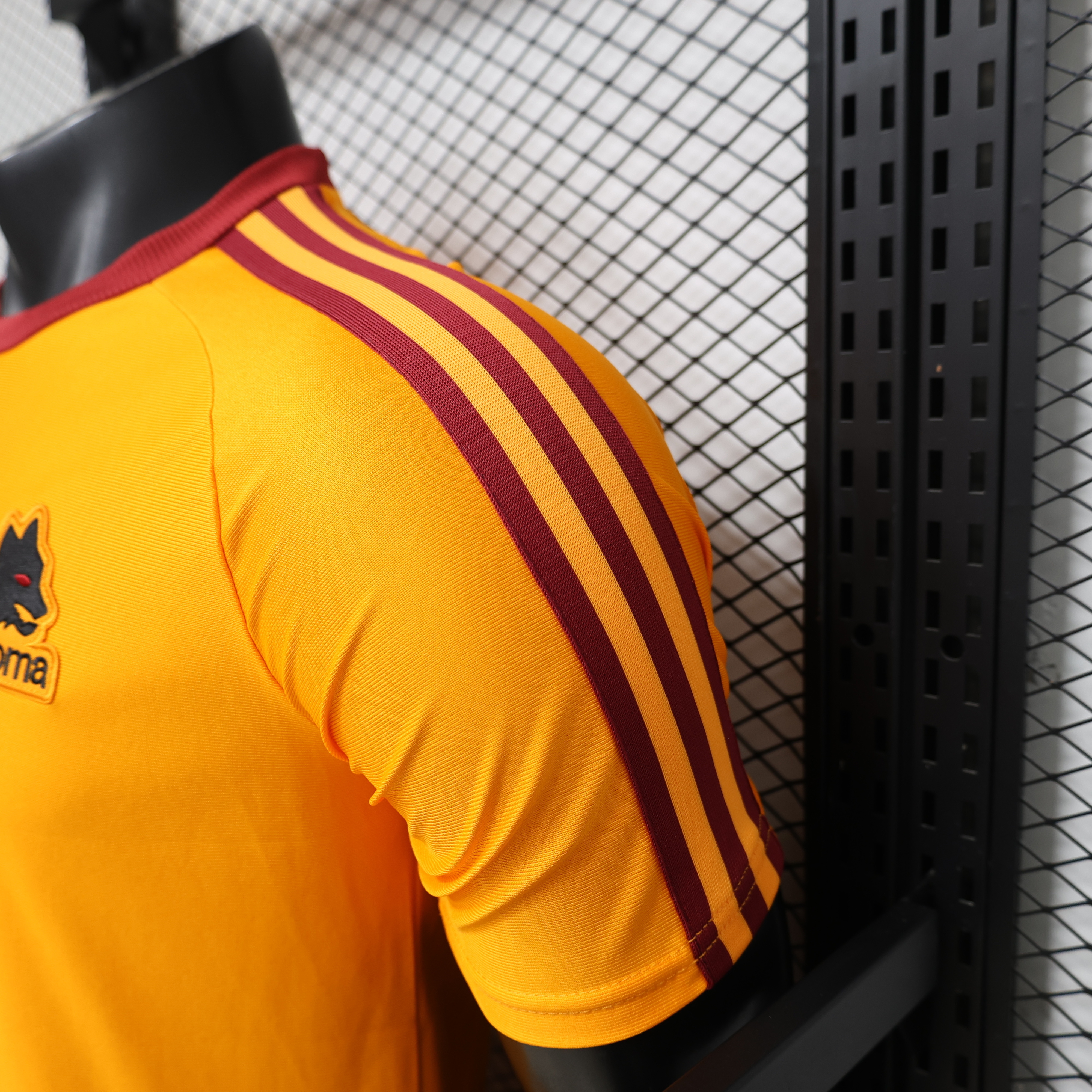 26-27 Roma Mens Casual Retro Style Football Shirt AAAAJersey Wholesale Yupoo7 6