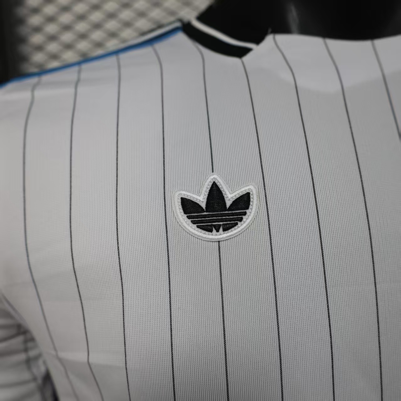 25-26 Newcastle United Casual Retro Style Football Shirt Apparels AAAAJersey Wholesale Yupoo-1 2