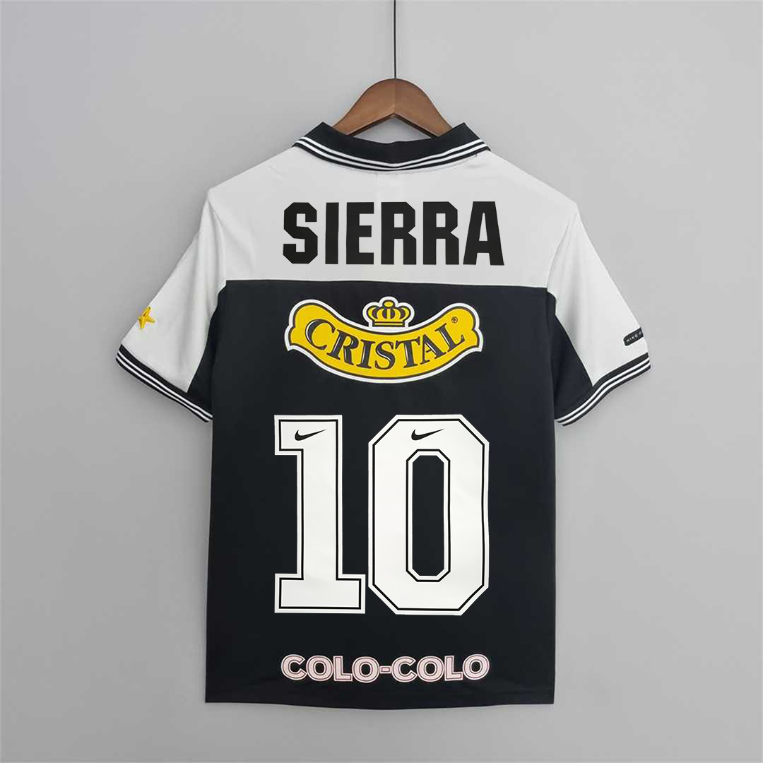 99 Colo-Colo away 6
