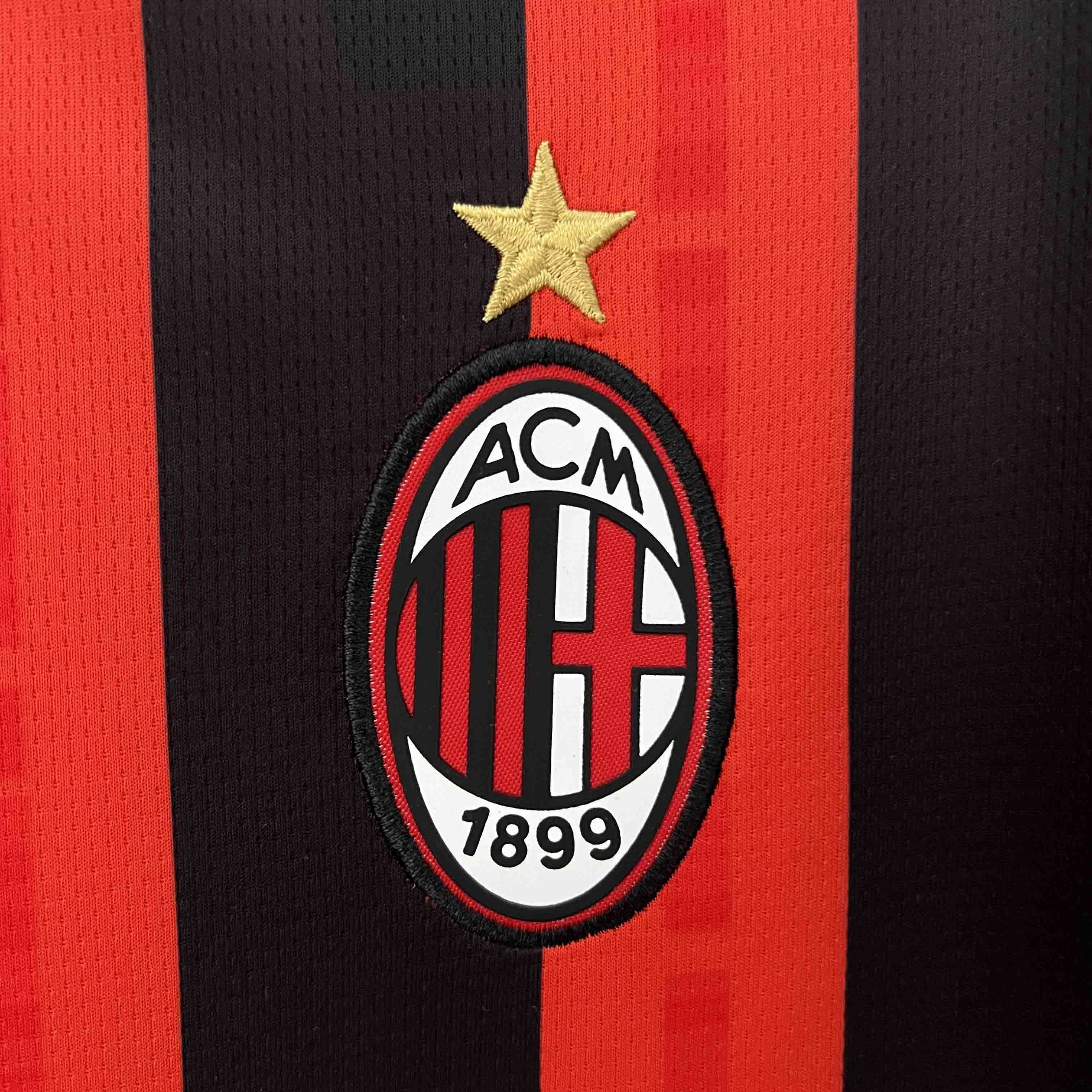 24-25 AC Milan Home Kit Soccer Uniform AAAAJersey Wholesale Yupoo 1