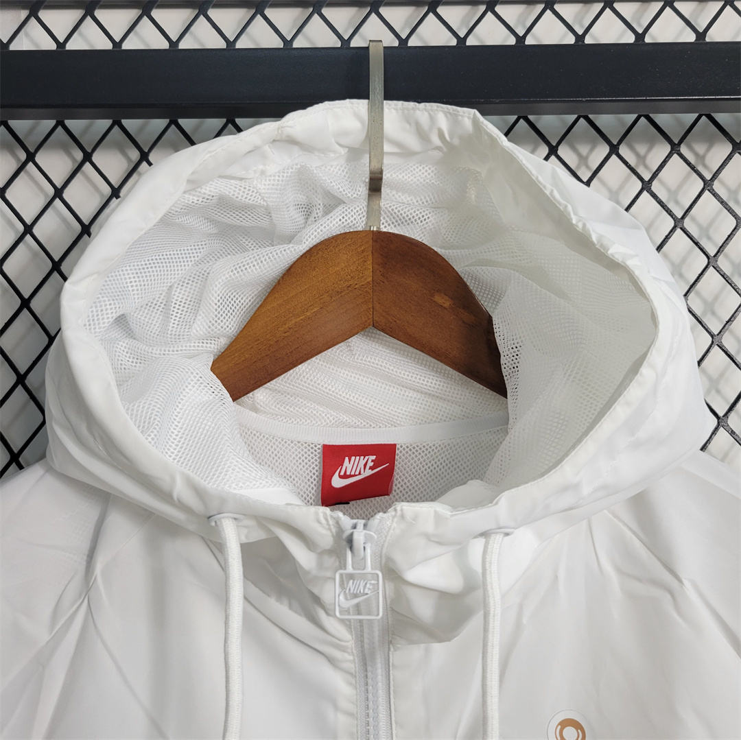 23-24 Windbreaker Corinthians white 1