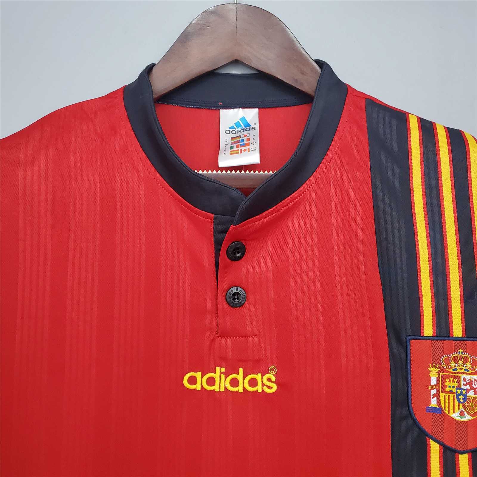 1996 Spain home 5