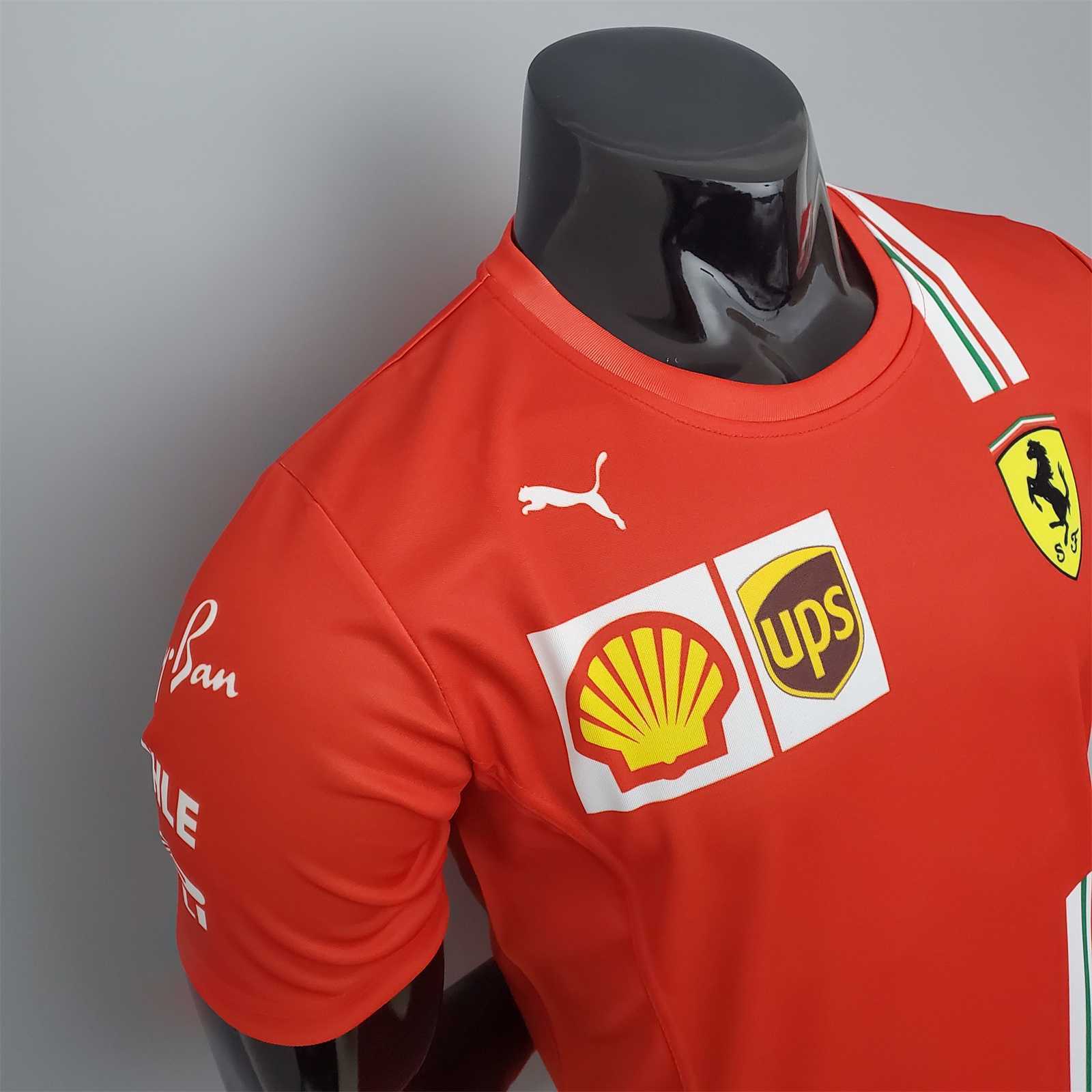 F1 Formula One; Ferrari racing suit red 3