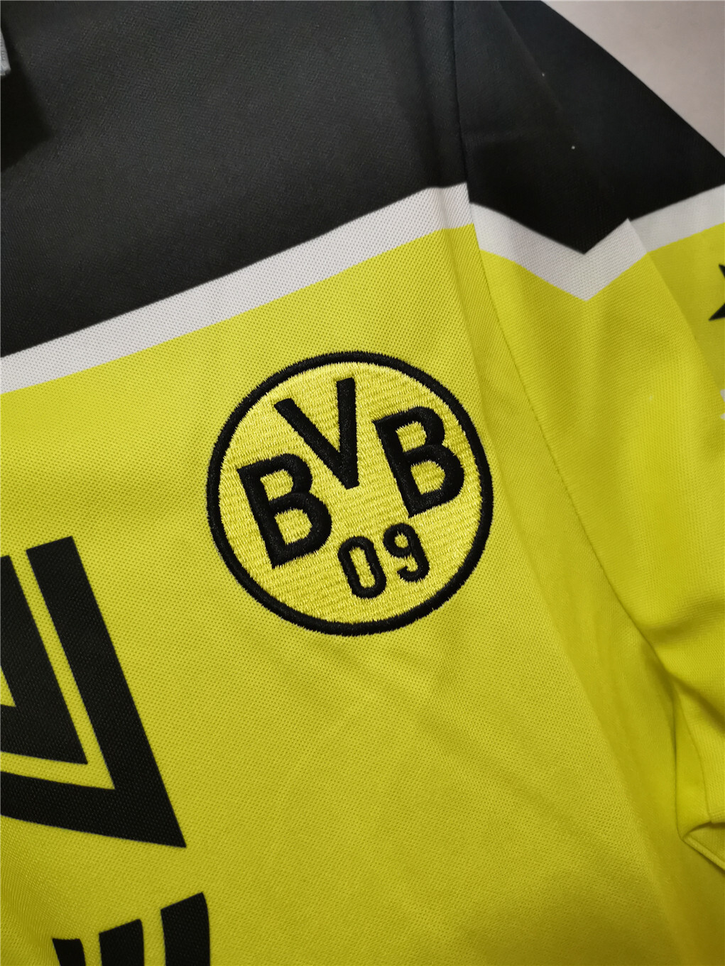 96-97 Dortmund UCL version 9