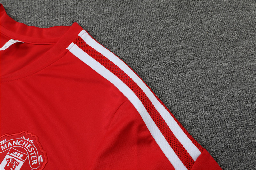 22-23 Manchester United training suit red 16