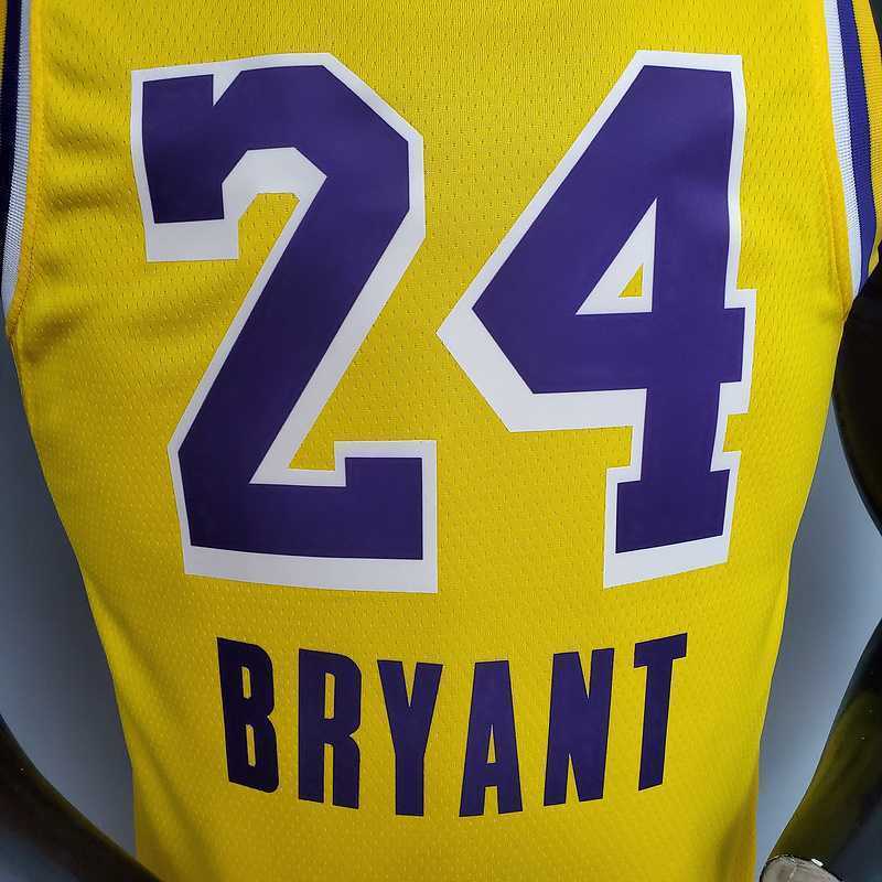 New Bryant #24 Lakers Commemorative Edition Round neck yellow 2