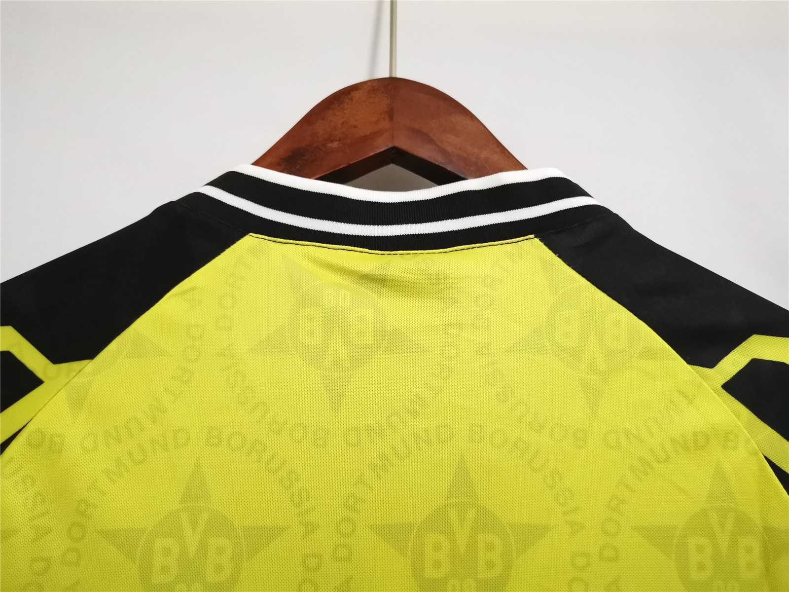 94-95 Dortmund home 1