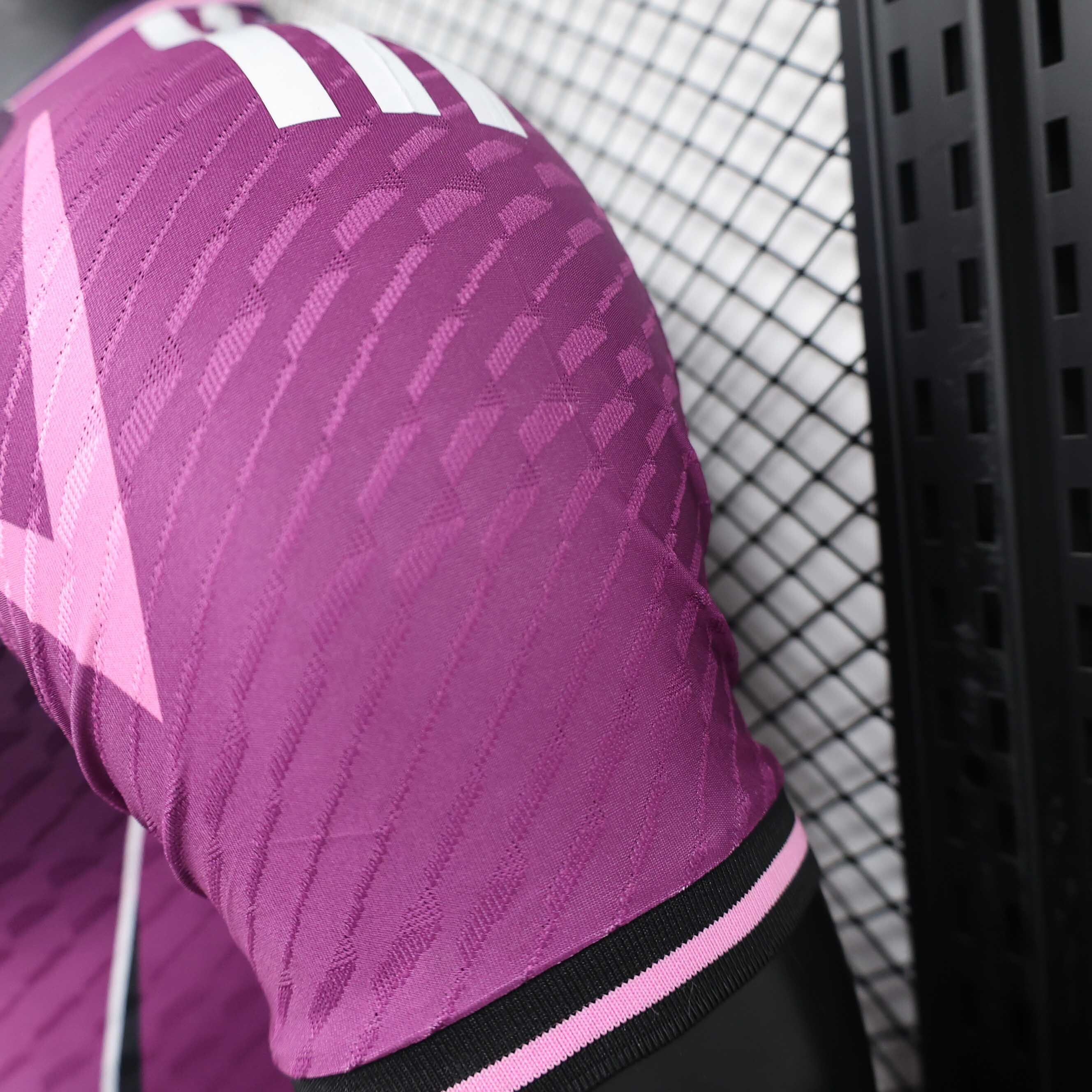 2024 Japan Special Edition Pink Player Version Shirt Best Jerseys Yupoo 2