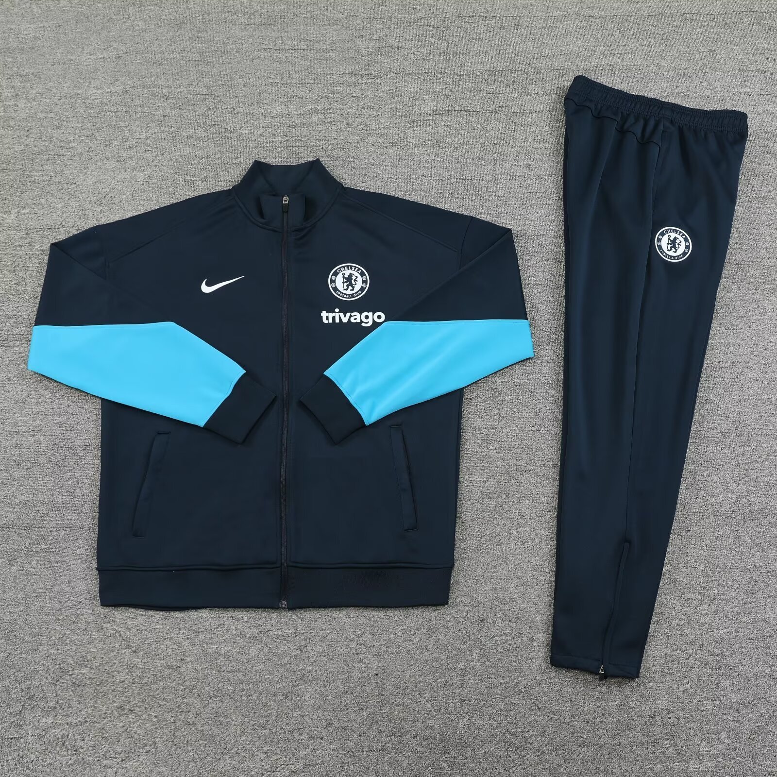 24-25 Chelsea Jacket Football Shirts 1