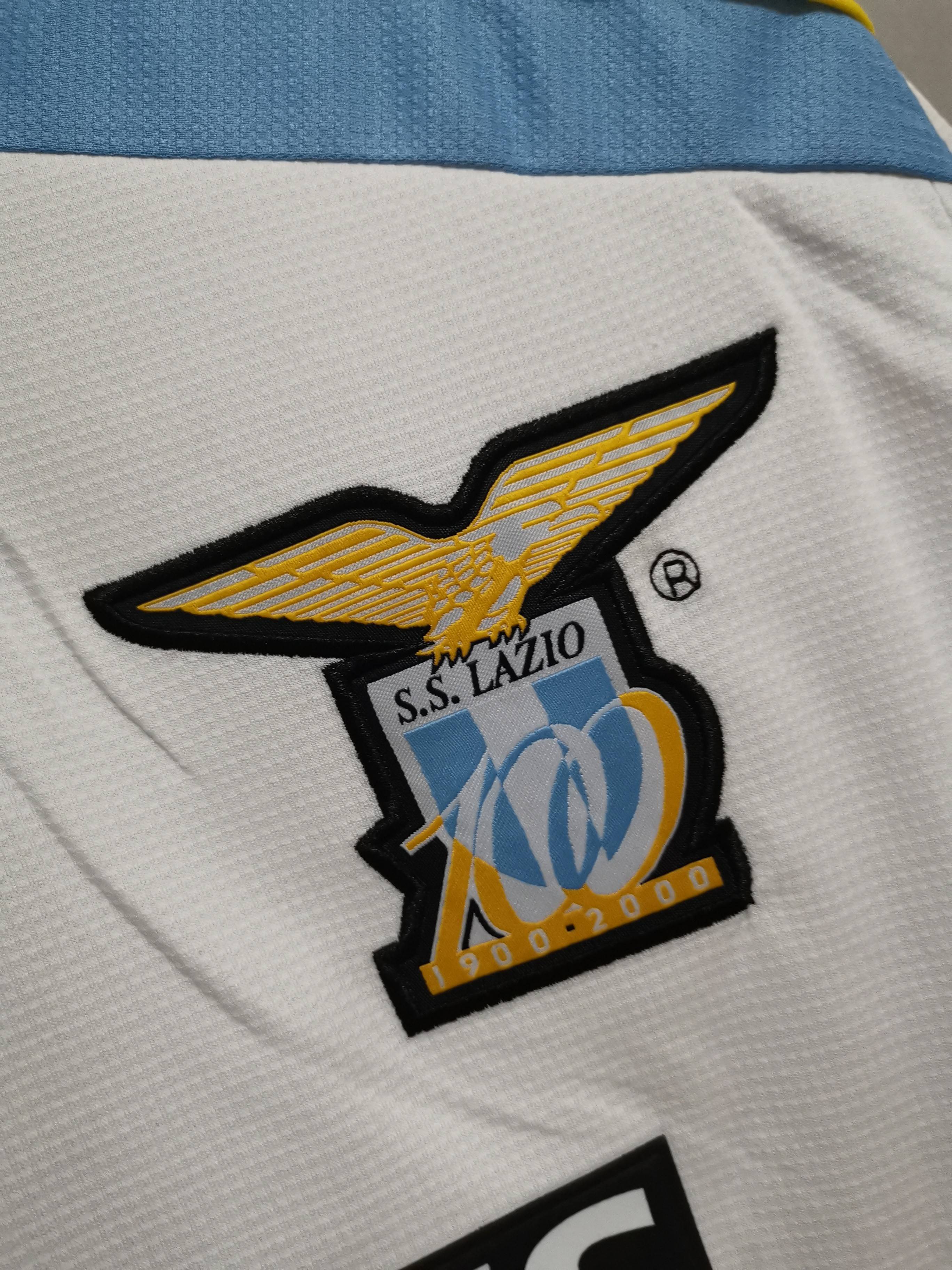 00-01 Lazio away 3
