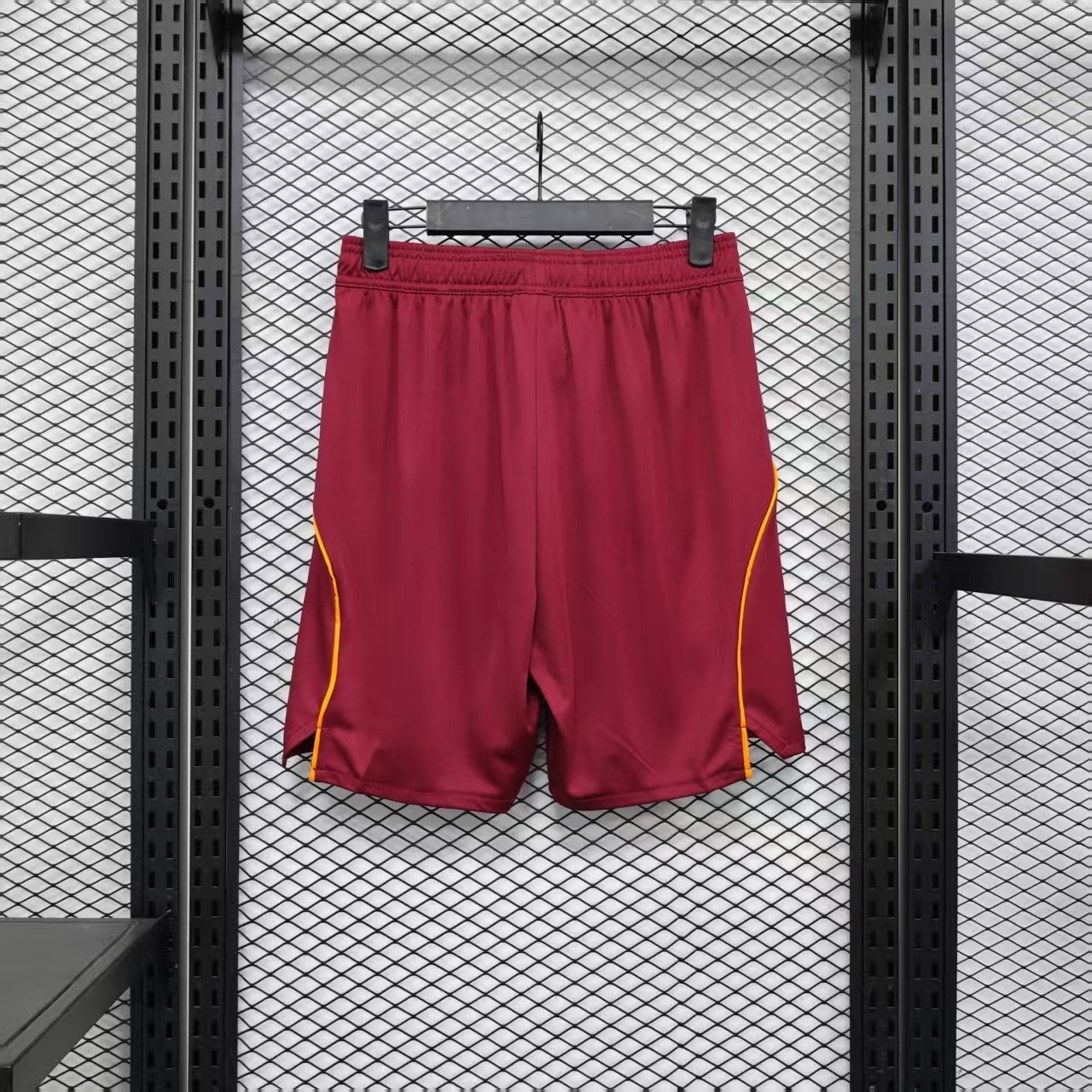25-26 AS Roma home pants player version Shorts Football Uniform AAAAJerseys Dropshipping Yupoo 1