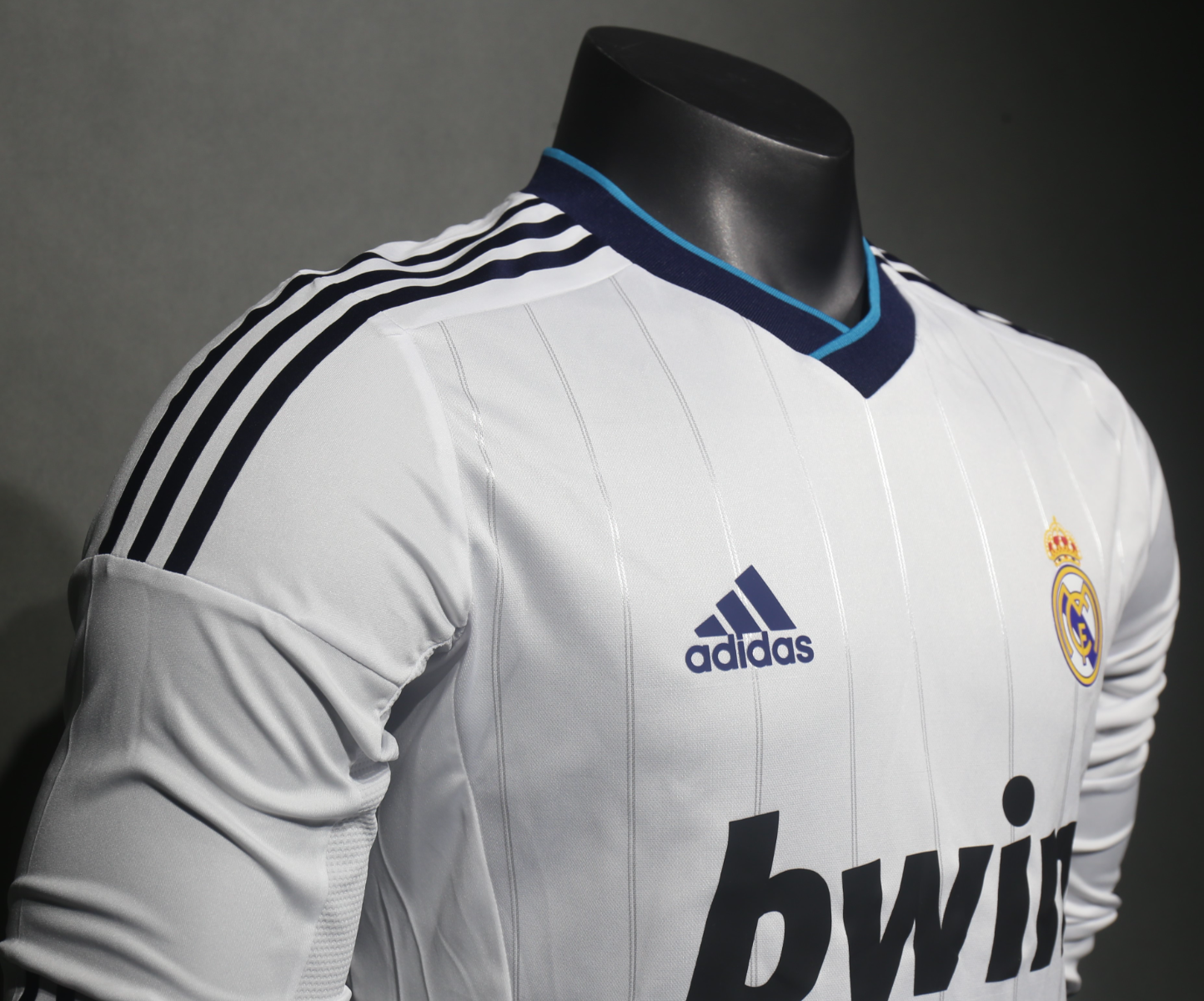 12-13 Real Madrid Home Retro Kit Vintage Player Version Long Sleeve Shirt AAAAJersey Dropship Y 3