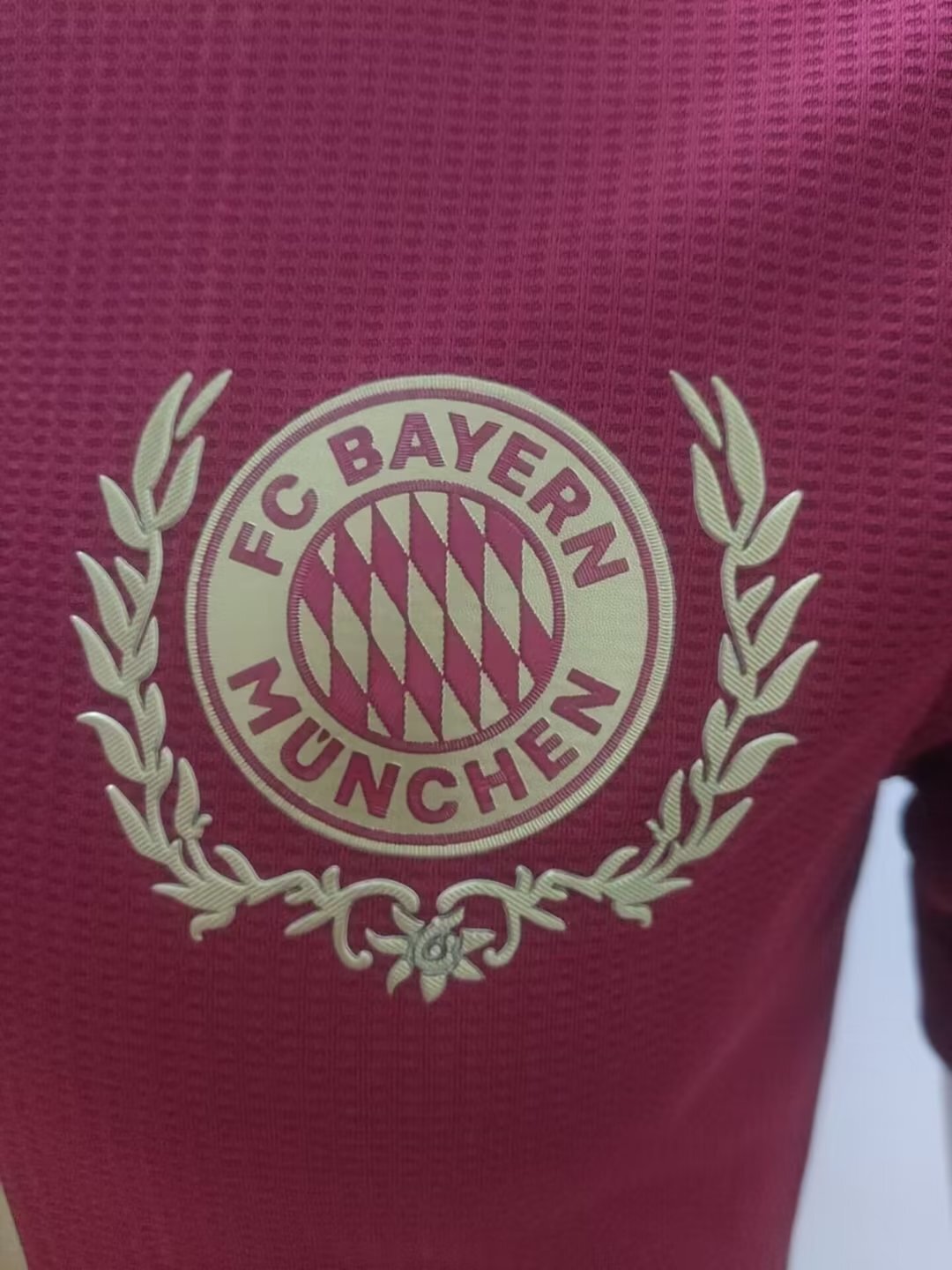 22-23 Bayern red Oktoberfest Special Edition player version 1