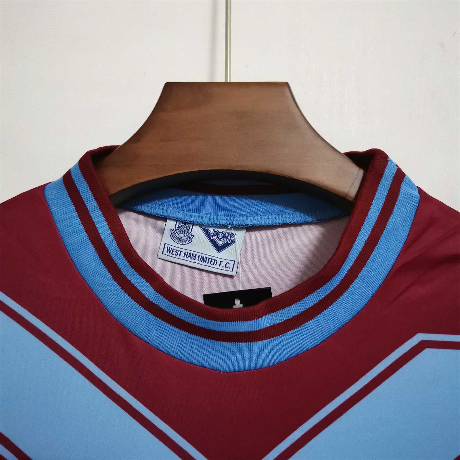 93-95 West ham home with patch and fonts 4