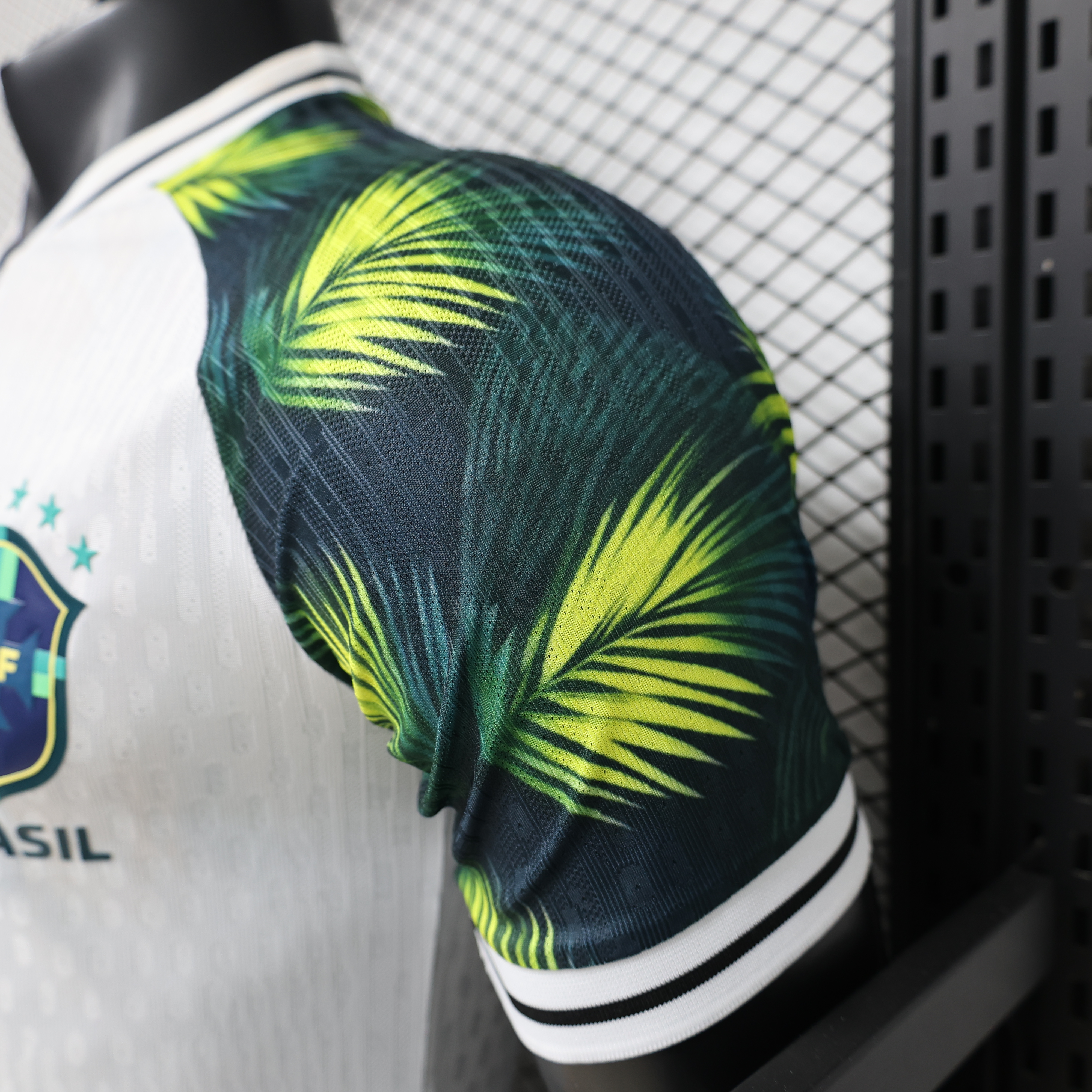 26-27 Brazil Mens Special Edition White Soccer Player Version T-Shirt AAAAJersey Supply Yupoo 8 3