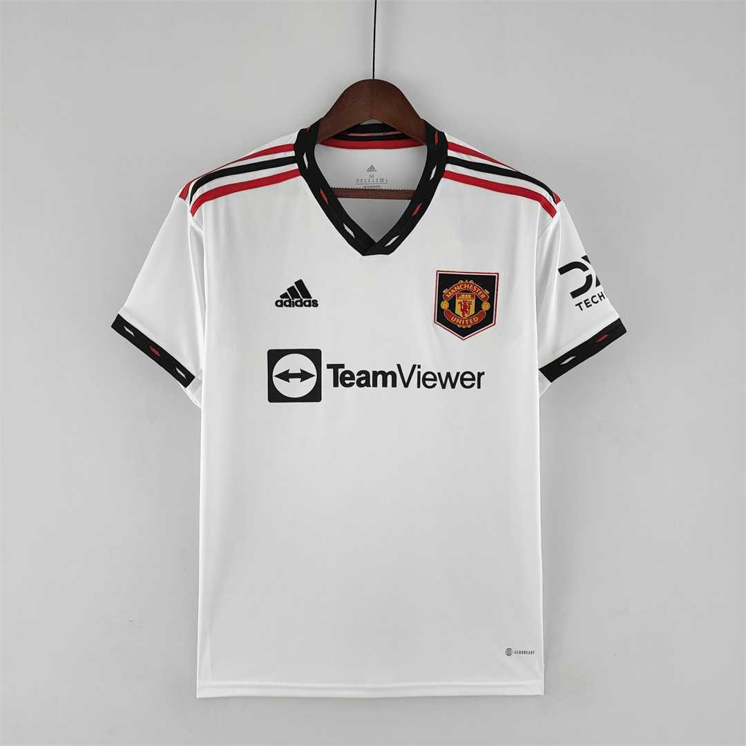 22-23 Manchester United away - 3