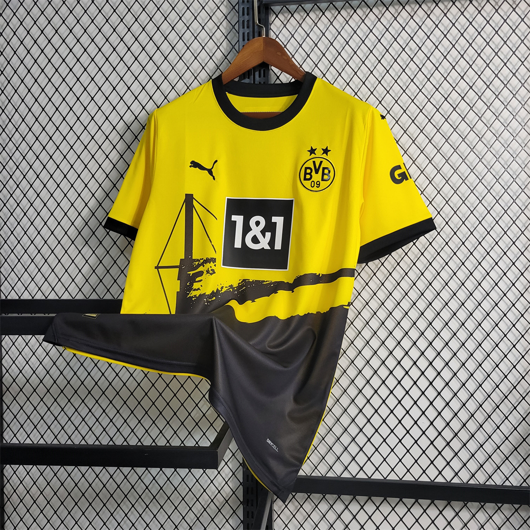 23-24 Dortmund home 1