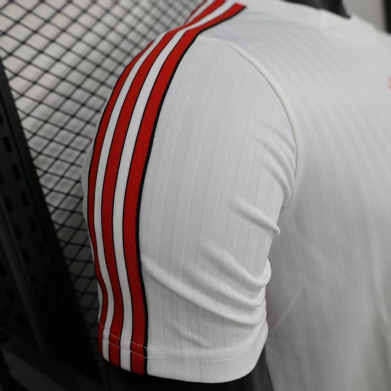 25-26 River Plate Retro Style Football Shirt Apparels AAAAJersey Wholesale Yupoo 2