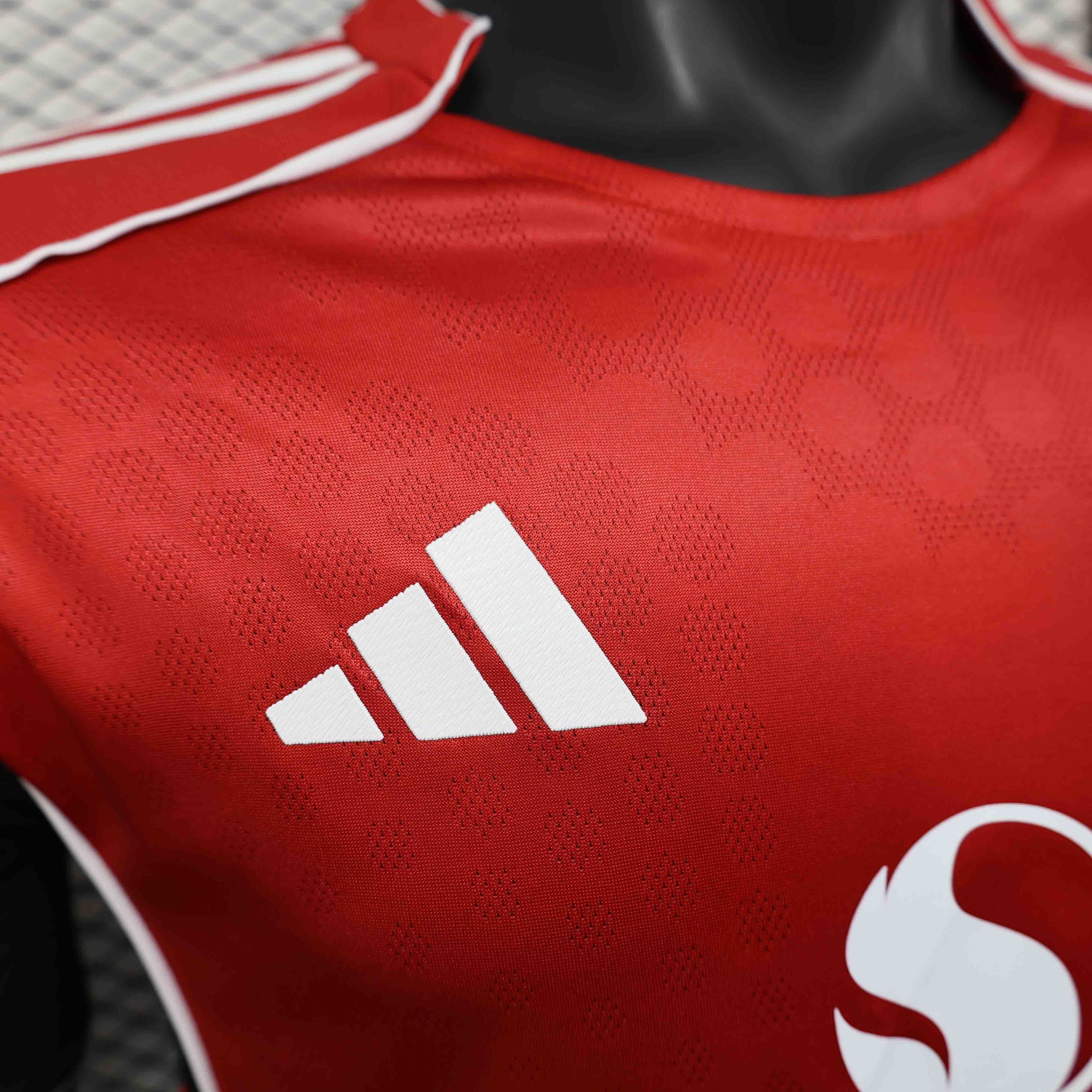 25-26 Manchester United Red Special Edition Kit Player Version Shirt AAAAJersey Supply Yupoo 4