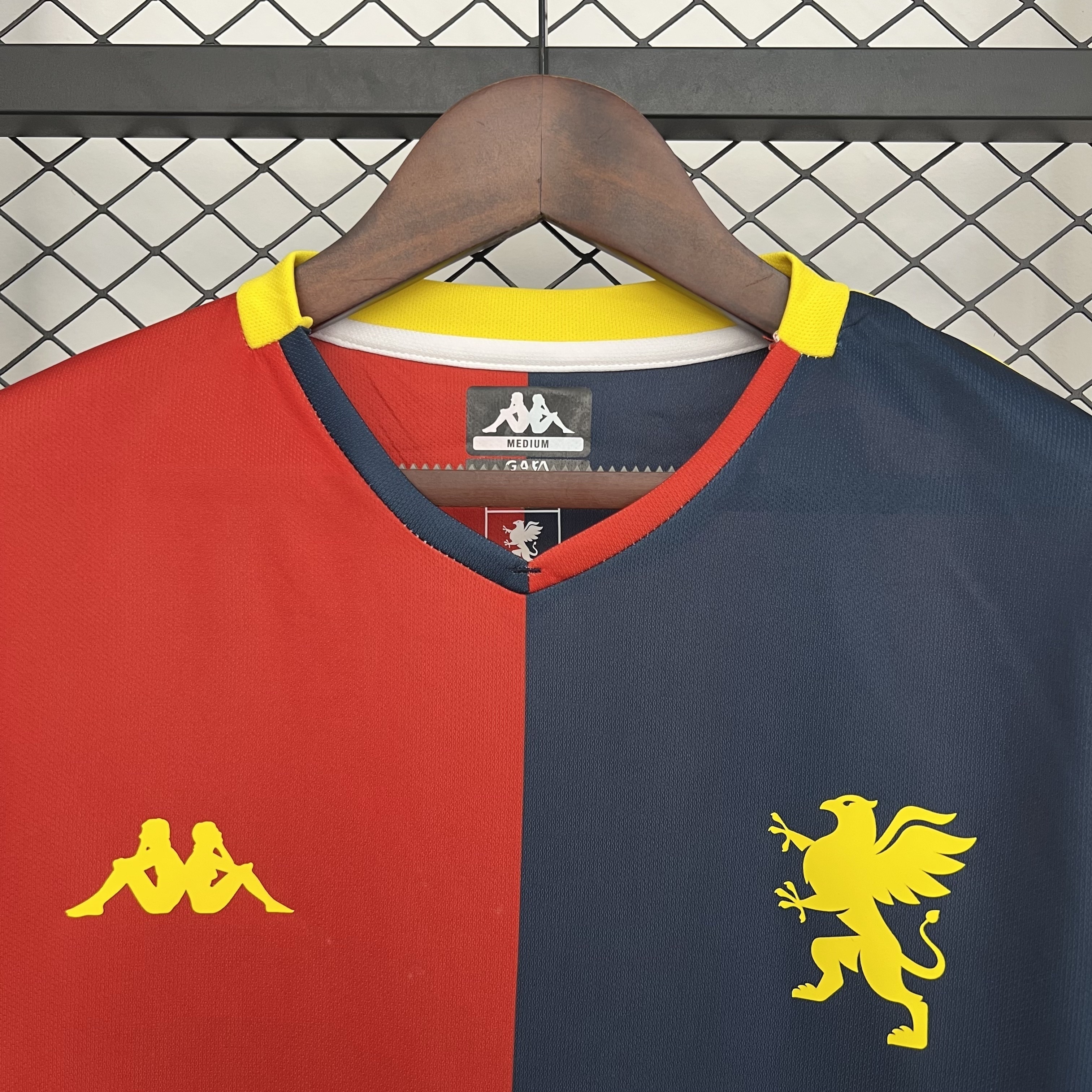 25-26 Genoa CFC Home Kit Shirt Football Uniforms AAAAJersey Cheap Yupoo 1
