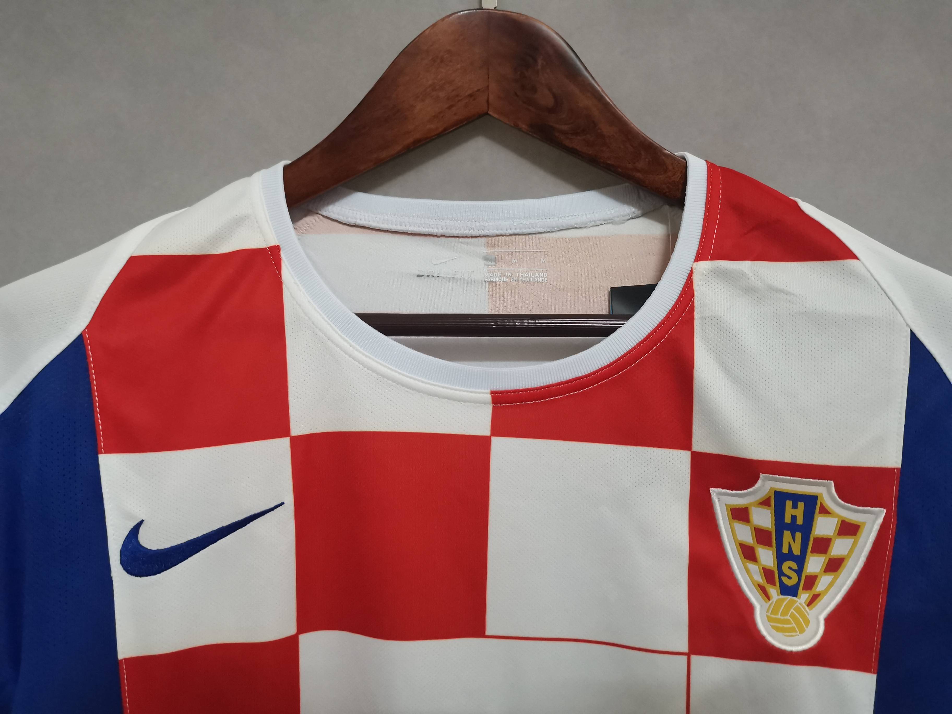 2002 Croatia home 1