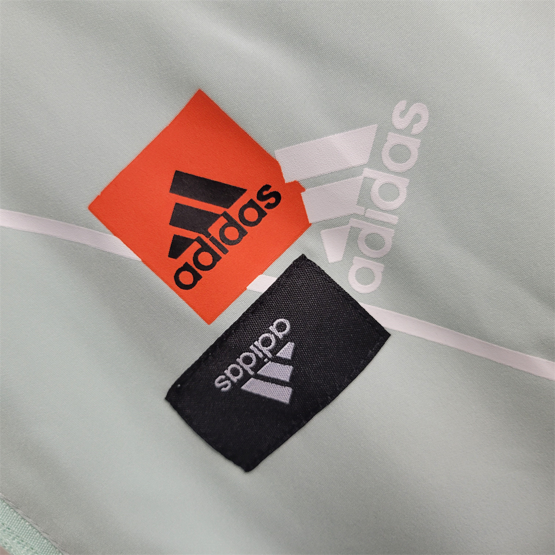 Windbreaker Adidas 3